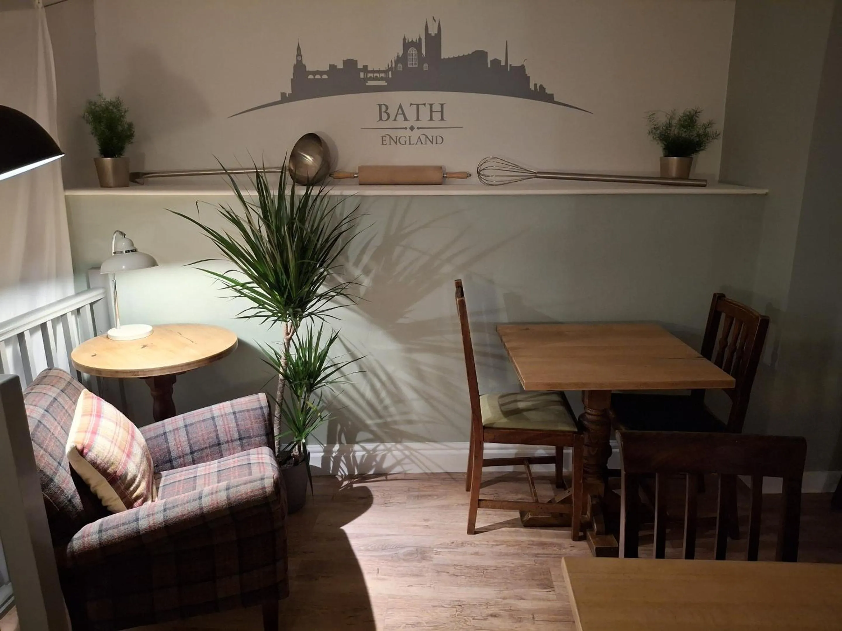 Living room in Rose and Crown Bath