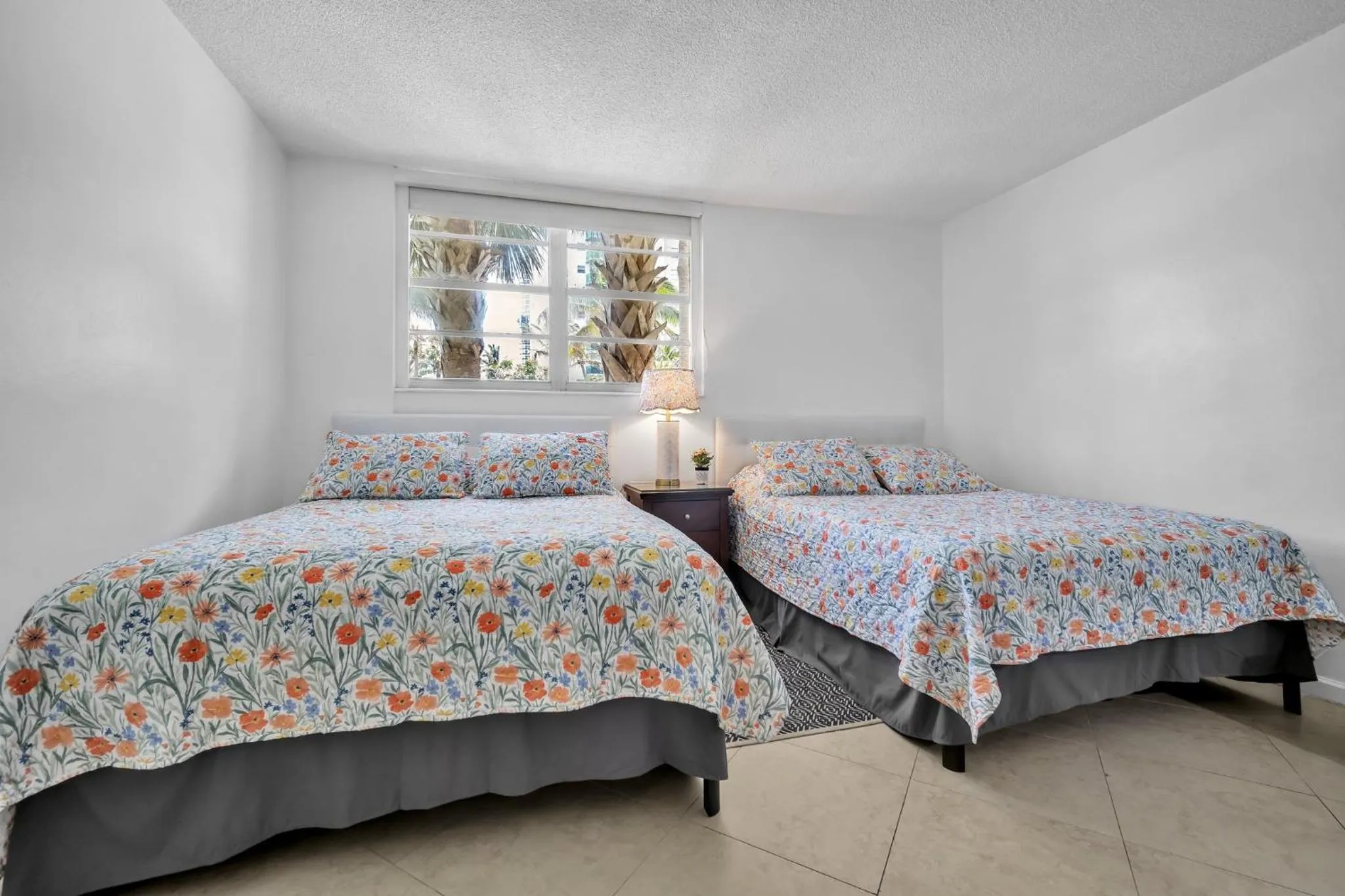 Bedroom, Bed in The Tides Apartments on the beach
