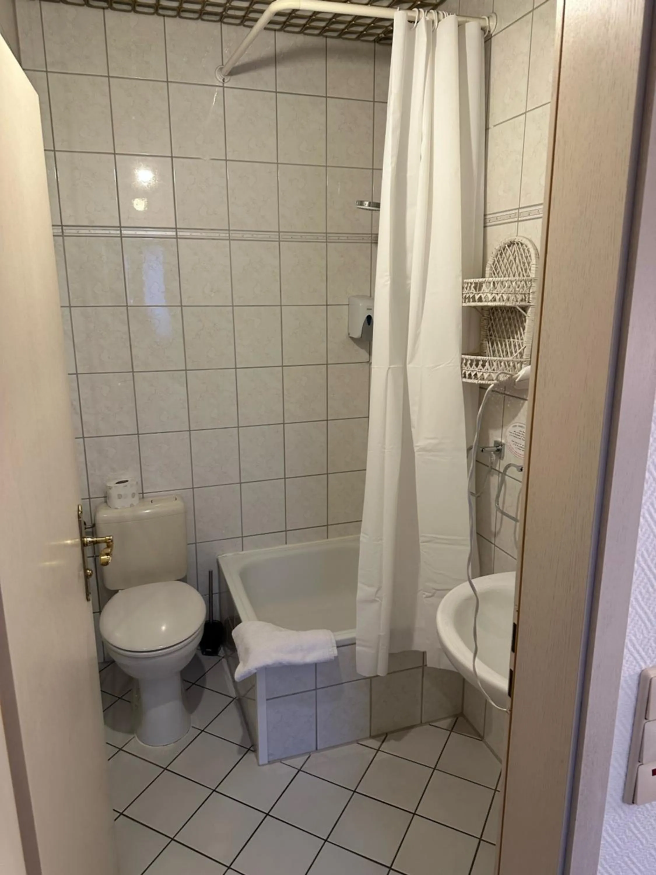 Toilet in Hotel "dream in" Heiligenhaus