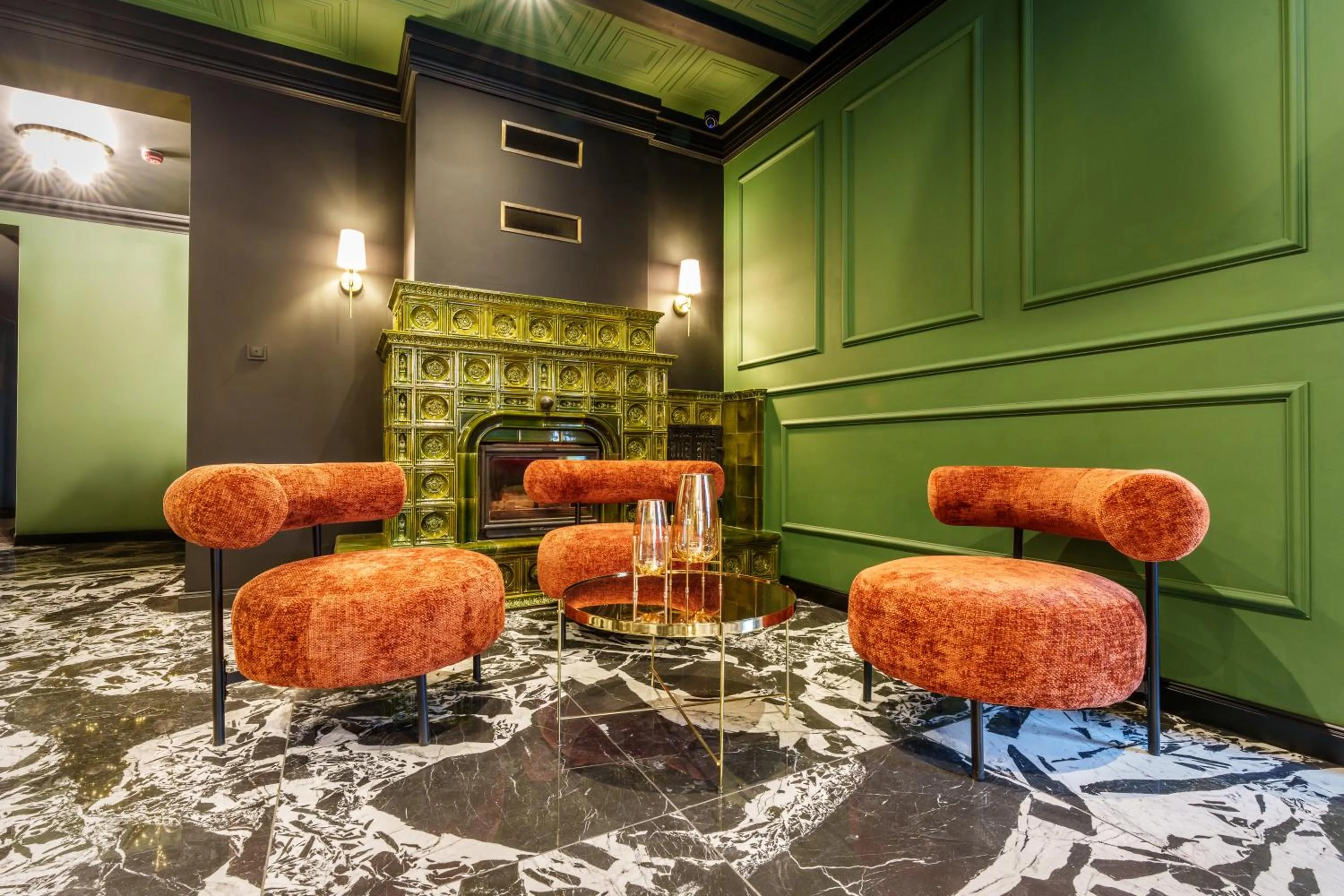 Lounge or bar in Hotel Le Mont Medical & SPA