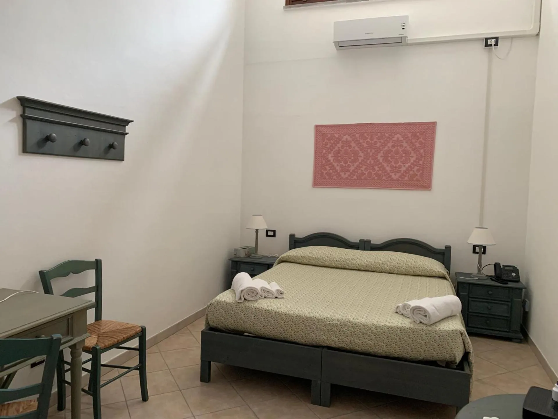 Bedroom, Bed in Residence Hotel Monte Ricciu
