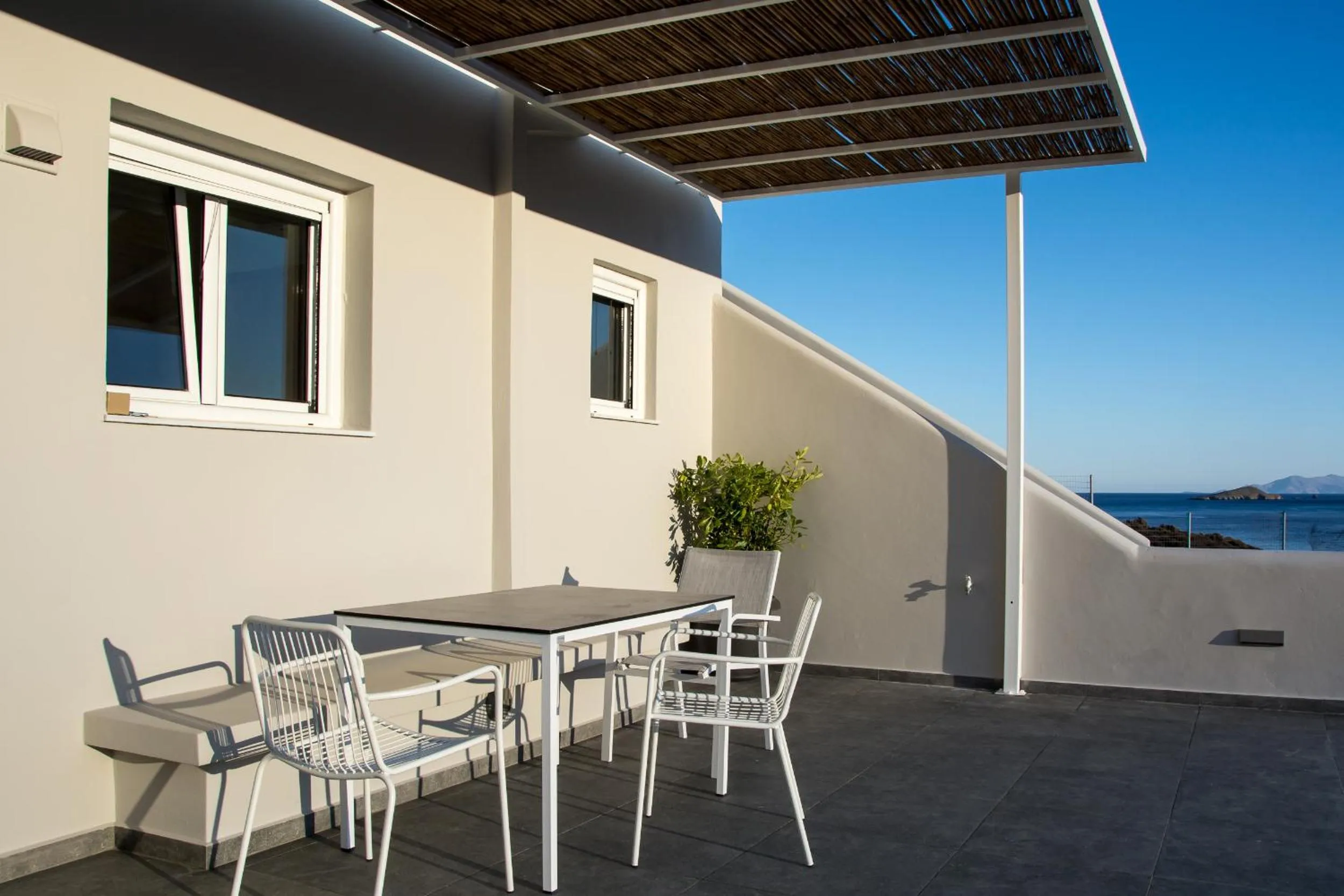 Balcony/Terrace in Pharos Apartments