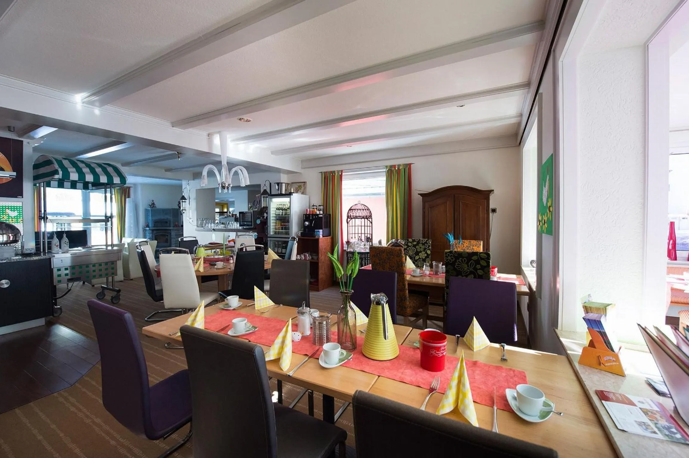 Restaurant/places to eat in Hotel Garni Elegant
