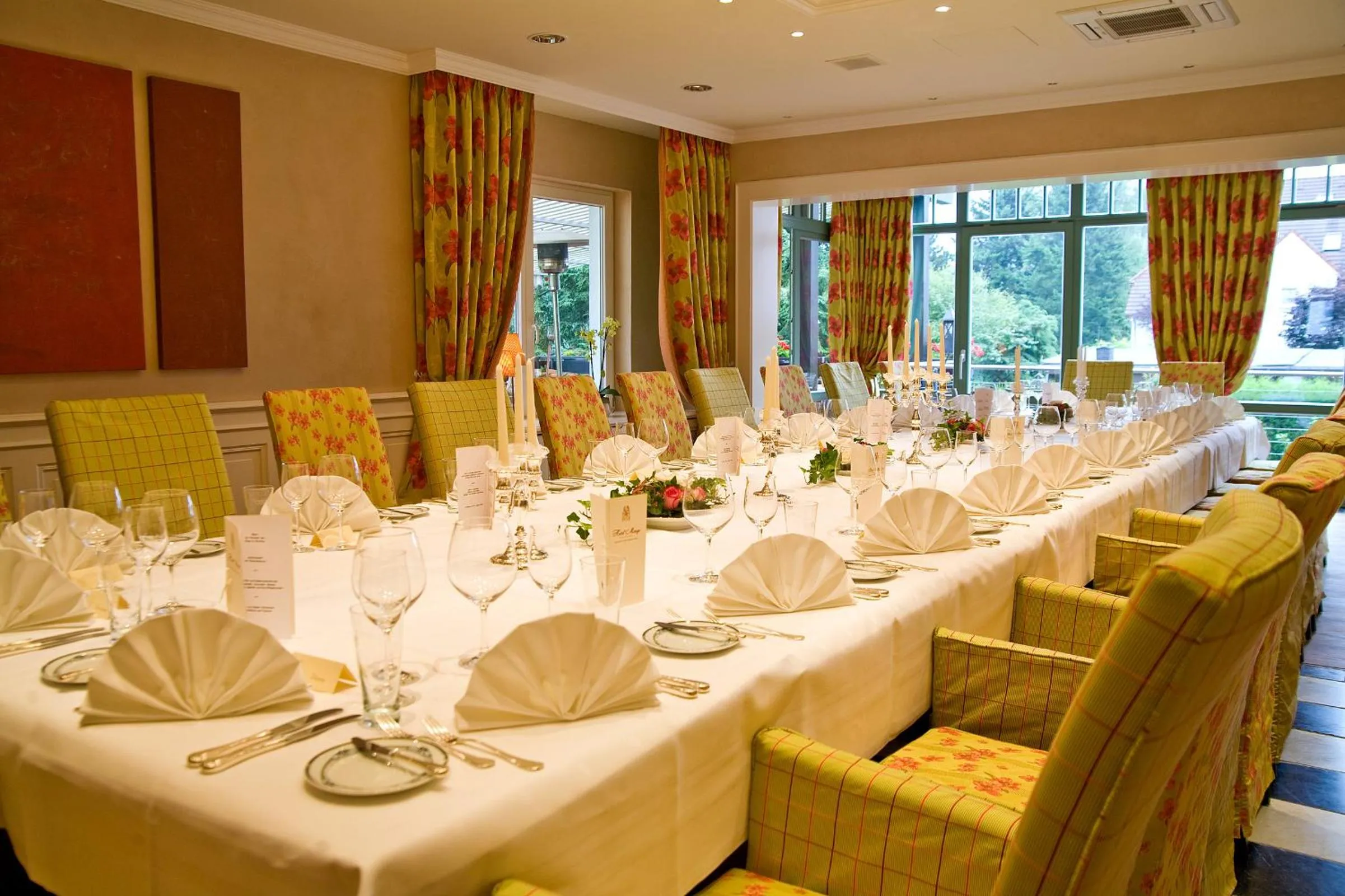 Restaurant/places to eat in Hotel Menge "An der Schlacht"