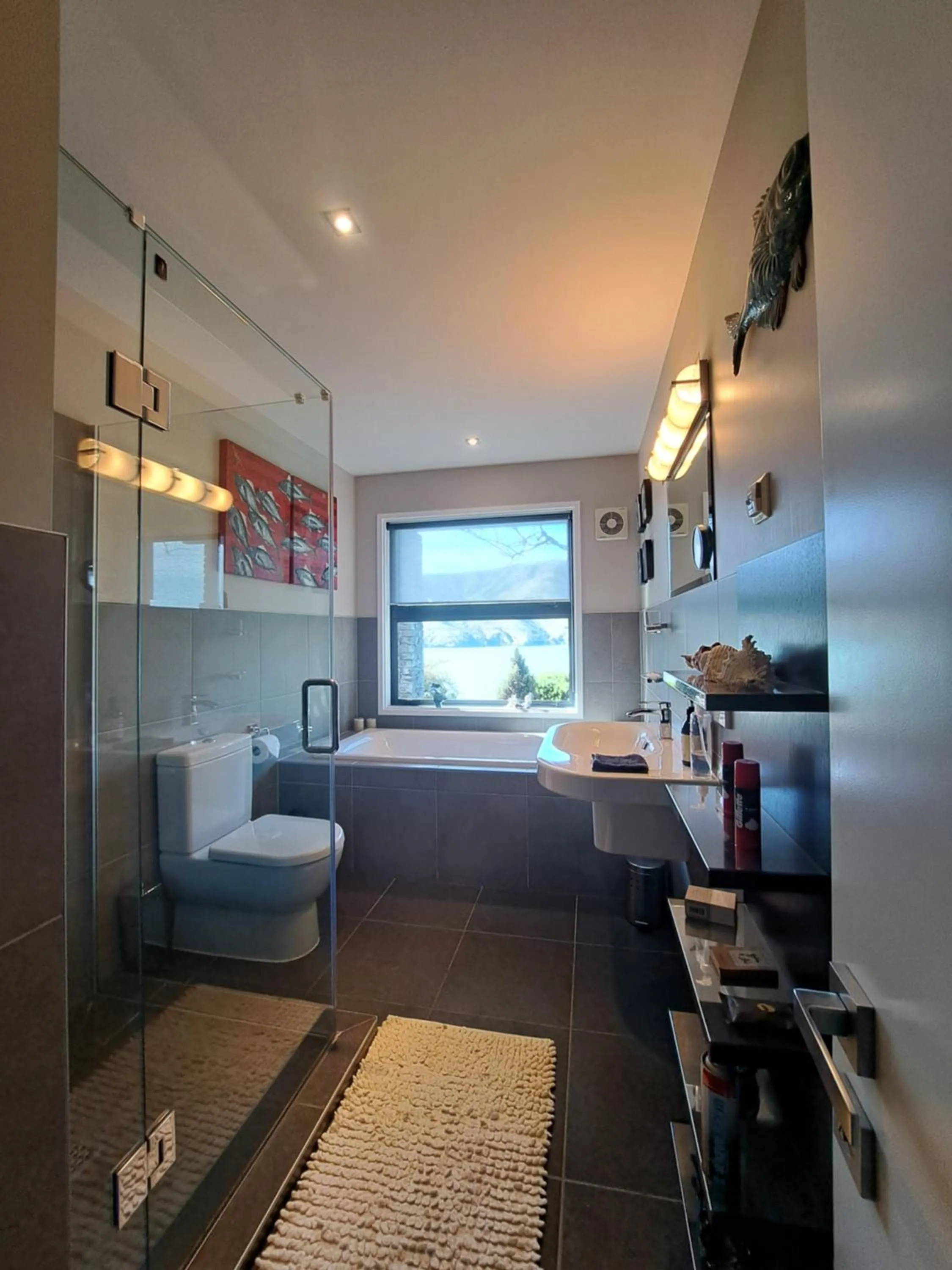 Bathroom in Port Levy B & B Christchurch