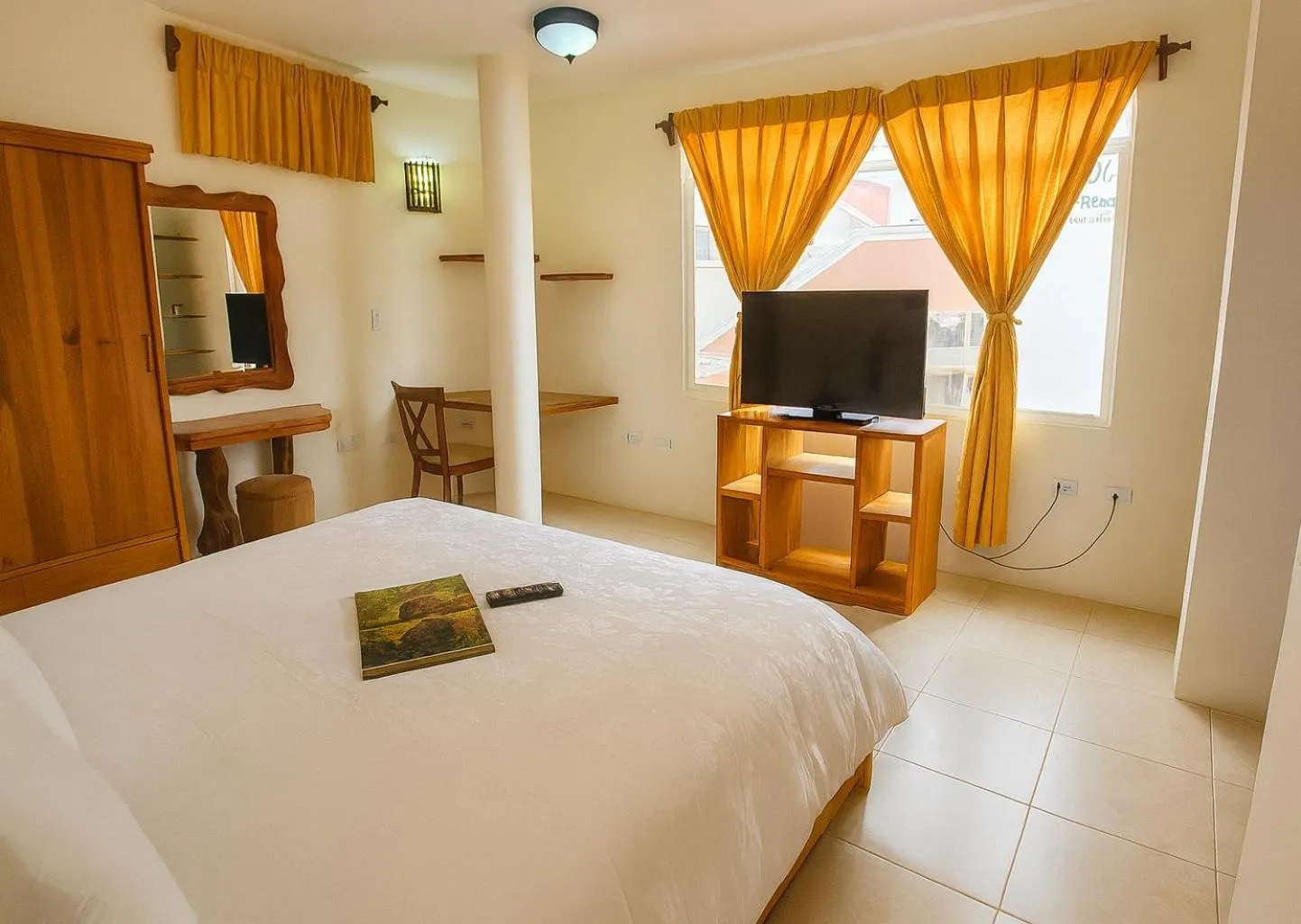 Bedroom, Bed in Hotel Del Sol Galapagos