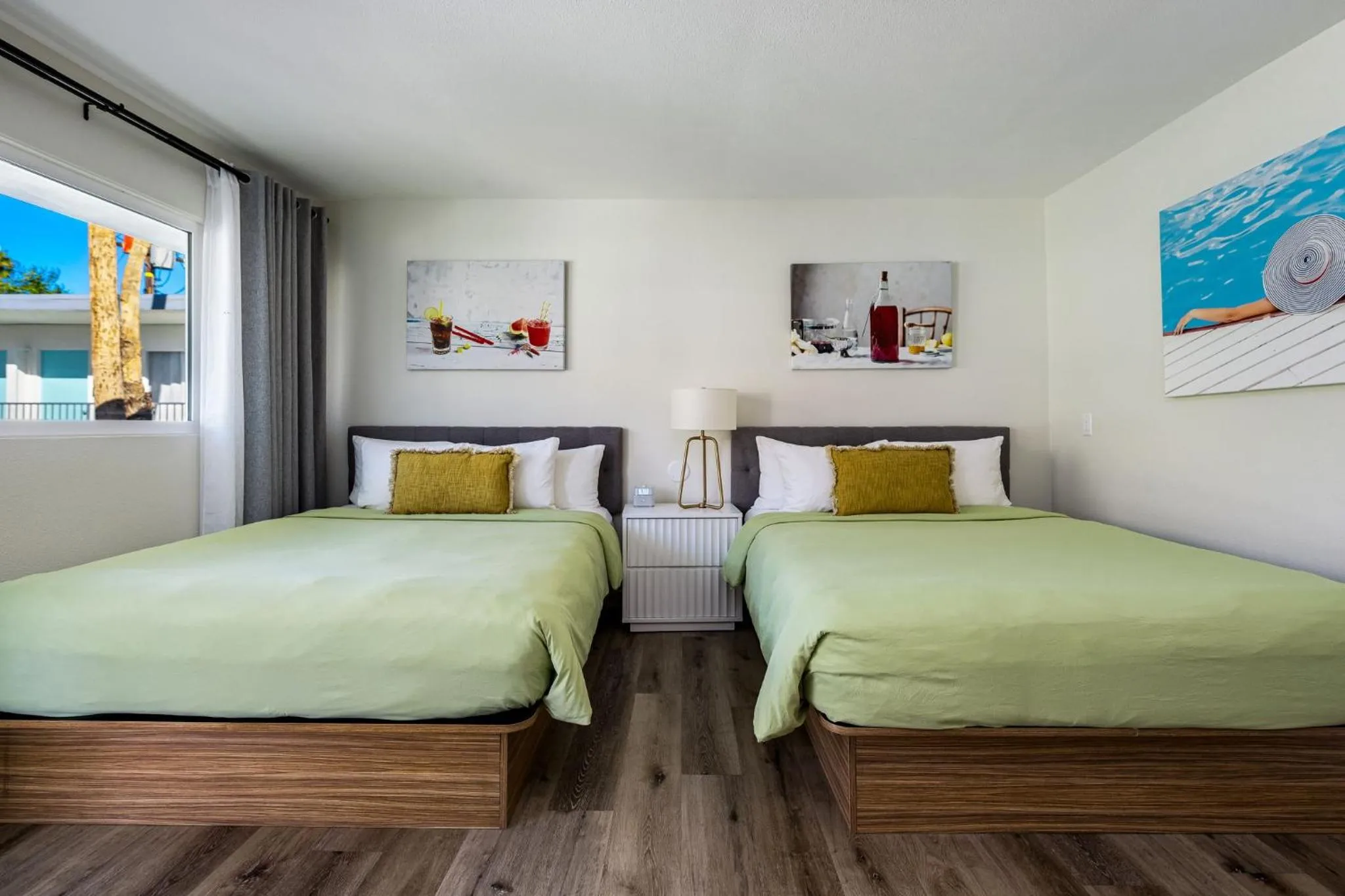 Bedroom, Bed in The Skylark, a Palm Springs Hotel