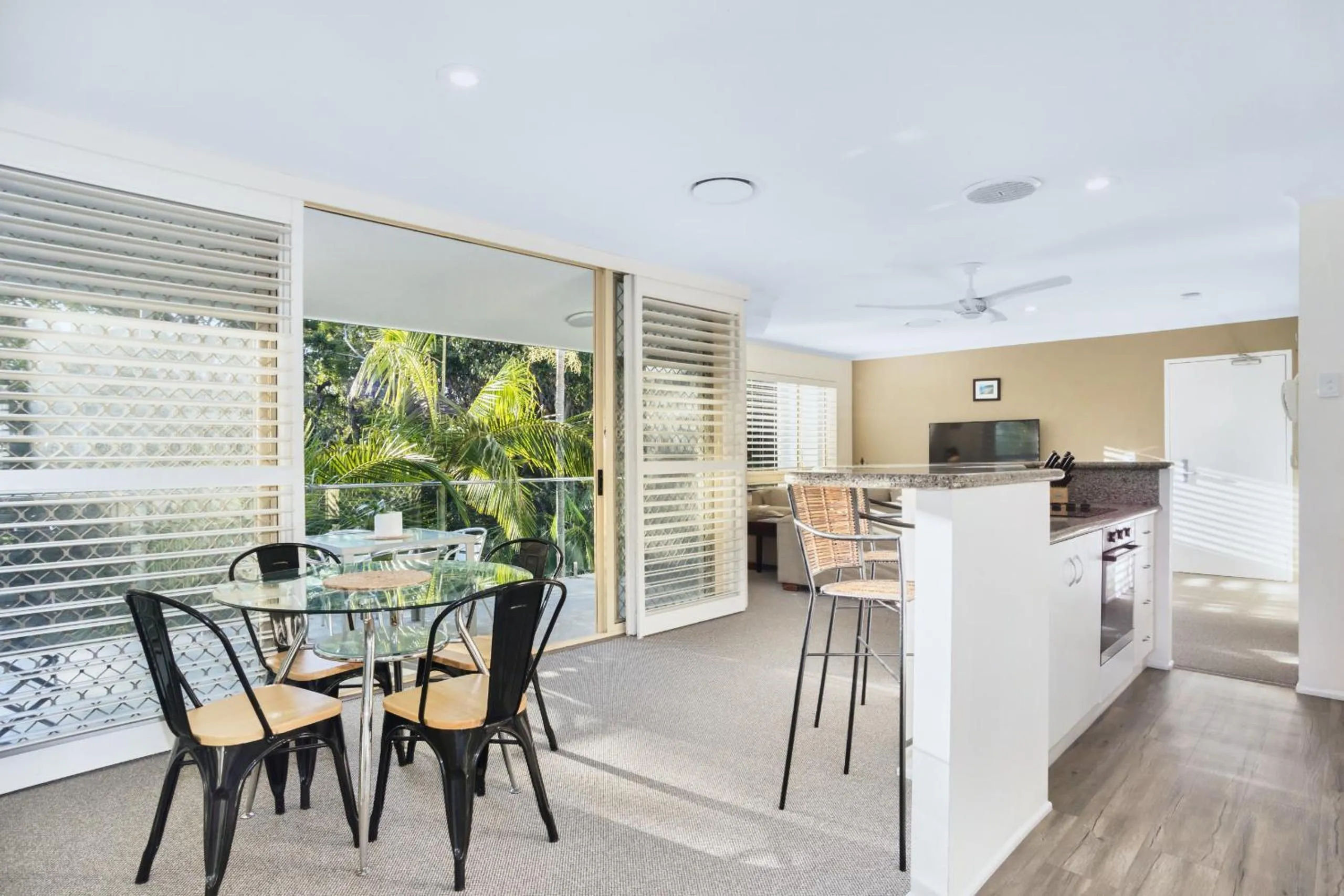 Dining area in #2 Hastings Street