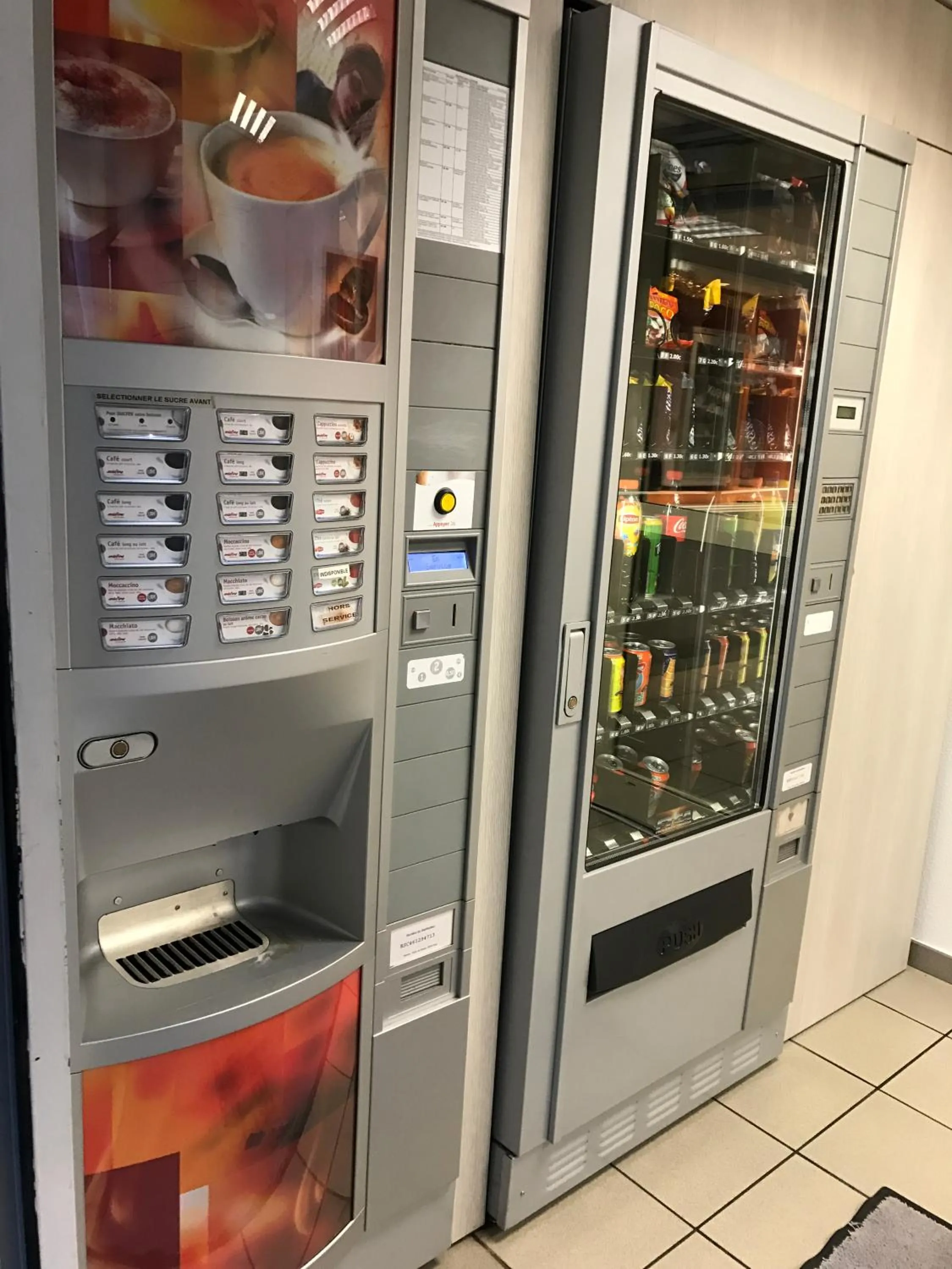 Food and drinks in Premiere Classe Marseille La Valentine