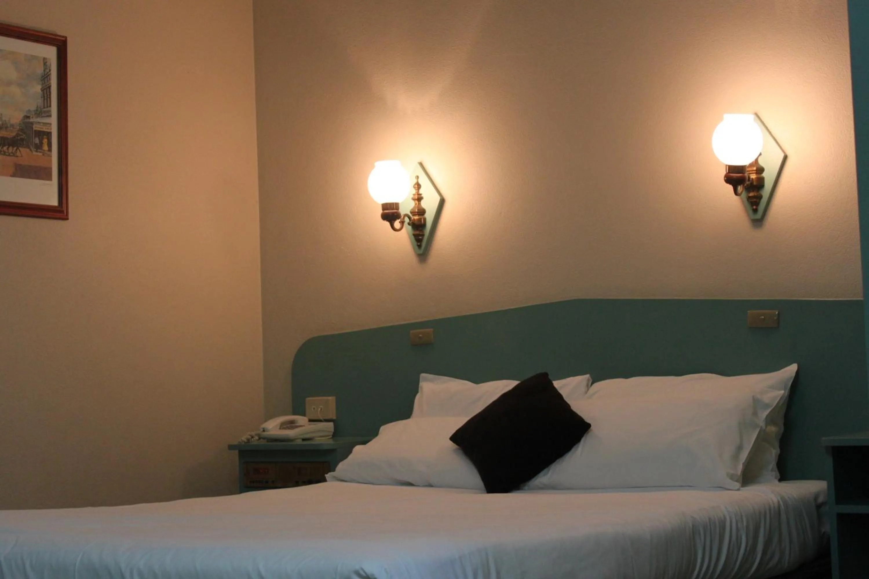 People in Mount Gambier International