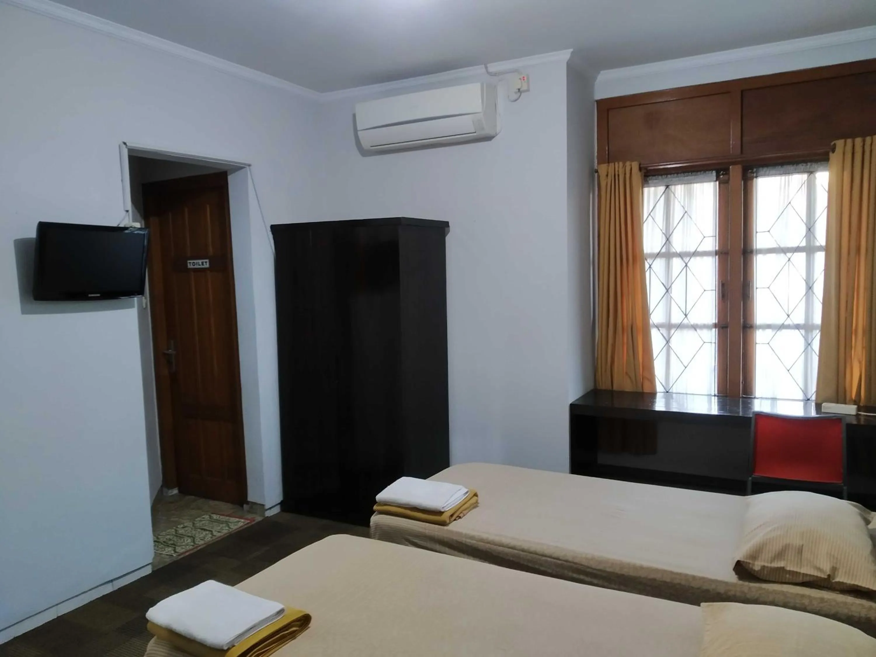Bedroom, Bed in Embe Enem Homestay