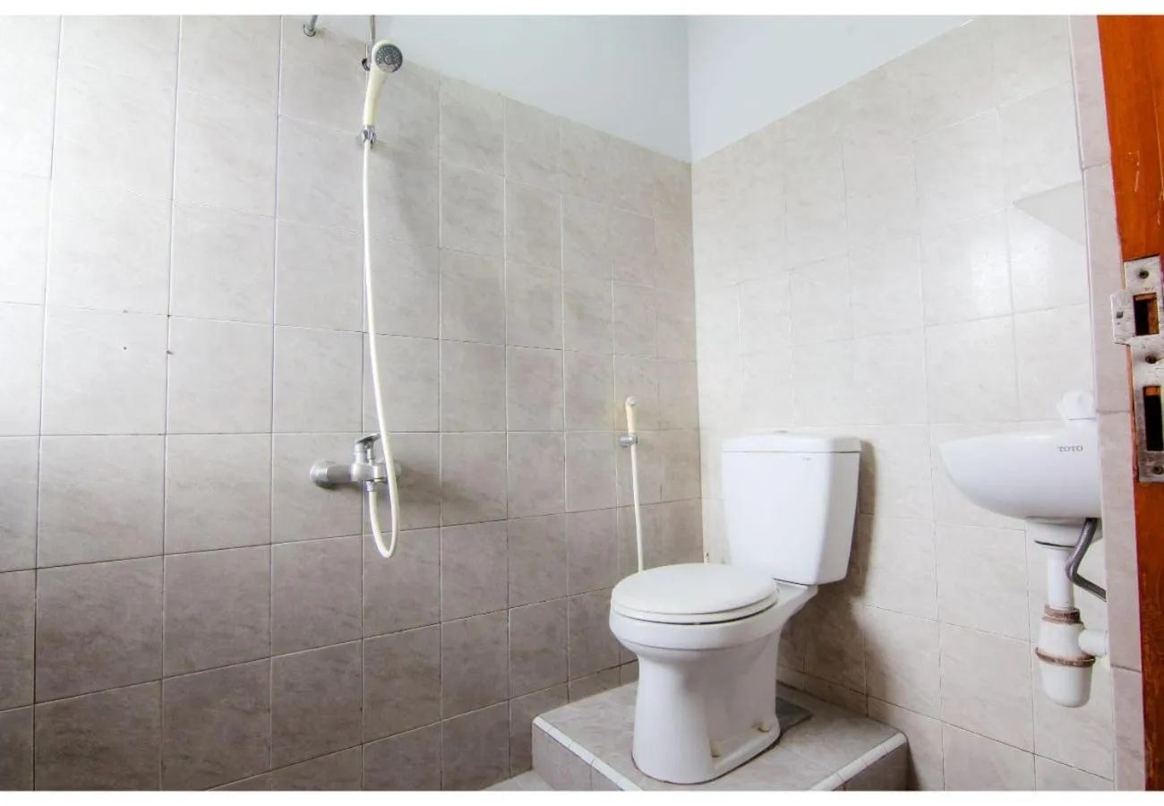 Bathroom in Embe Enem Homestay