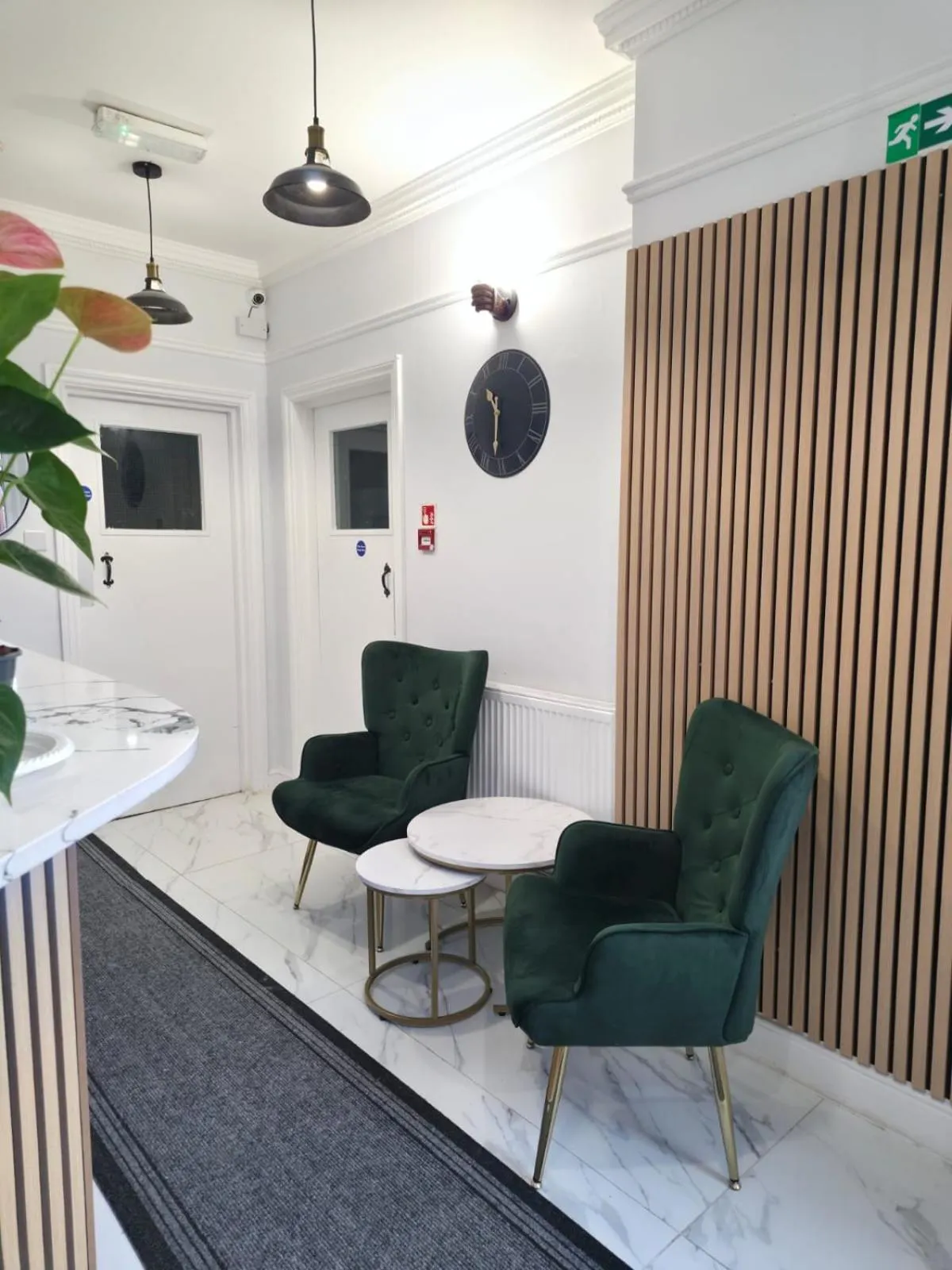 Lobby or reception in Golders Park Hotel