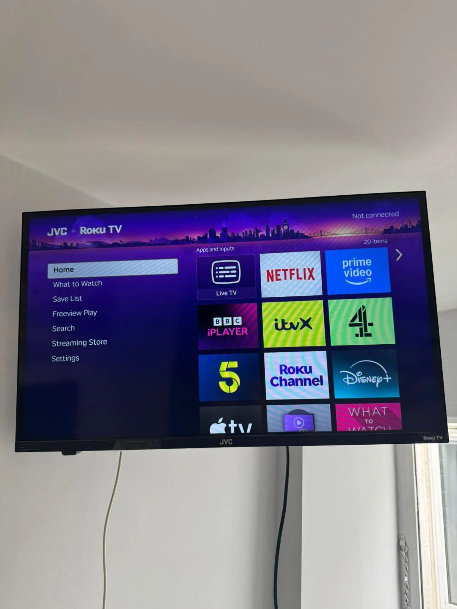 TV and multimedia in Golders Park Hotel