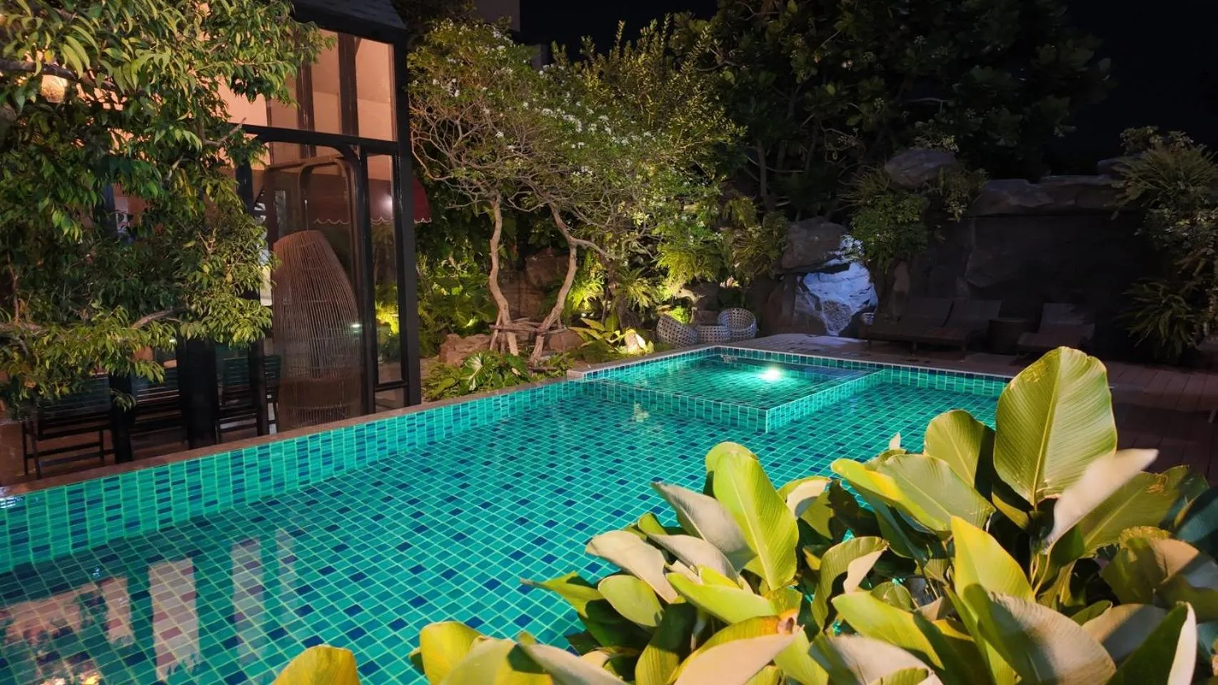 Pool view in Baan Bangkok 97 Hotel