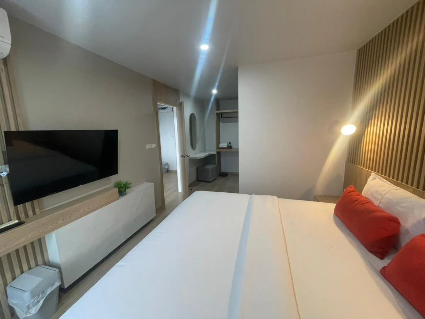 Bed in Baan Bangkok 97 Hotel