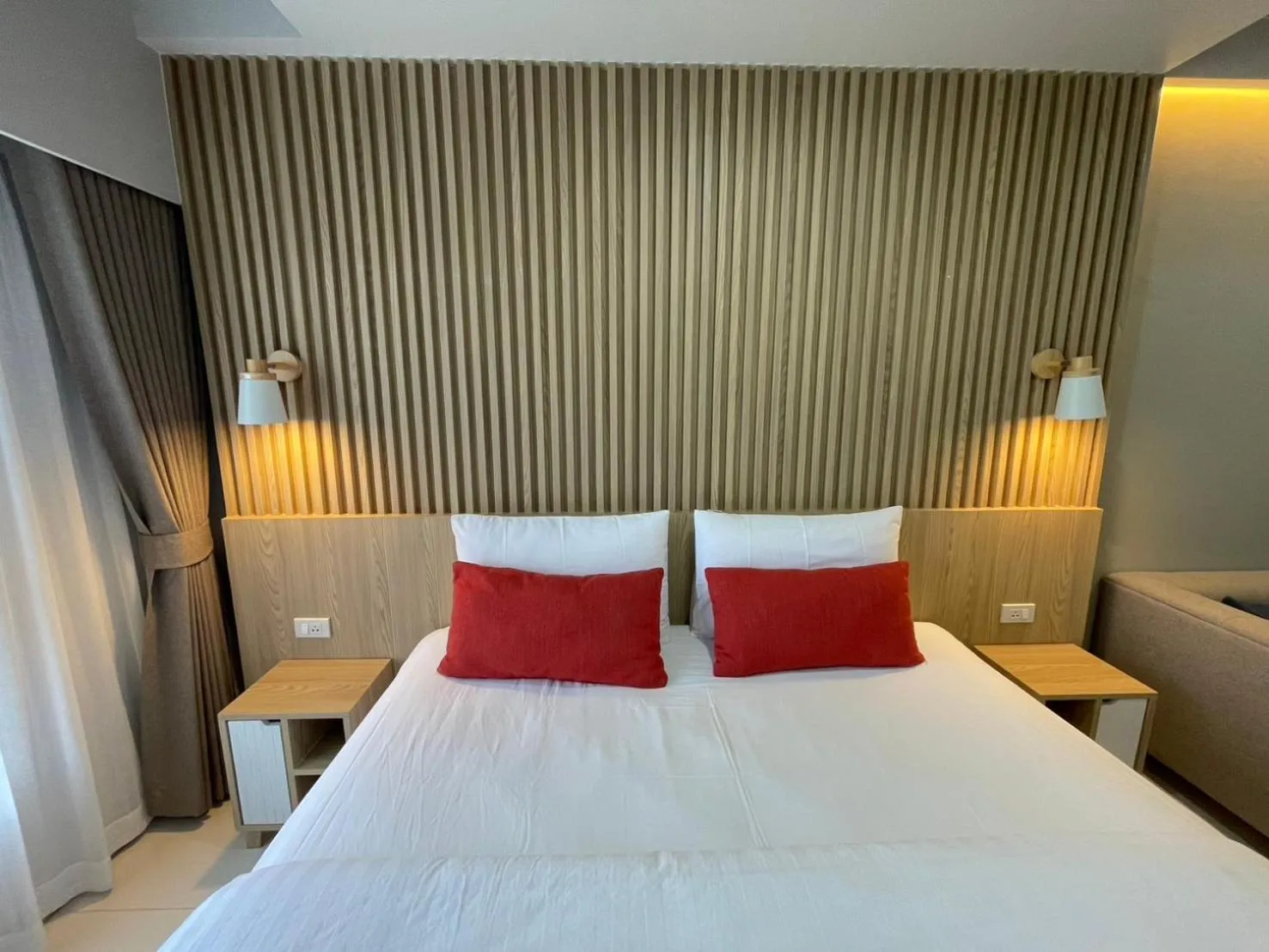 Bed in Baan Bangkok 97 Hotel