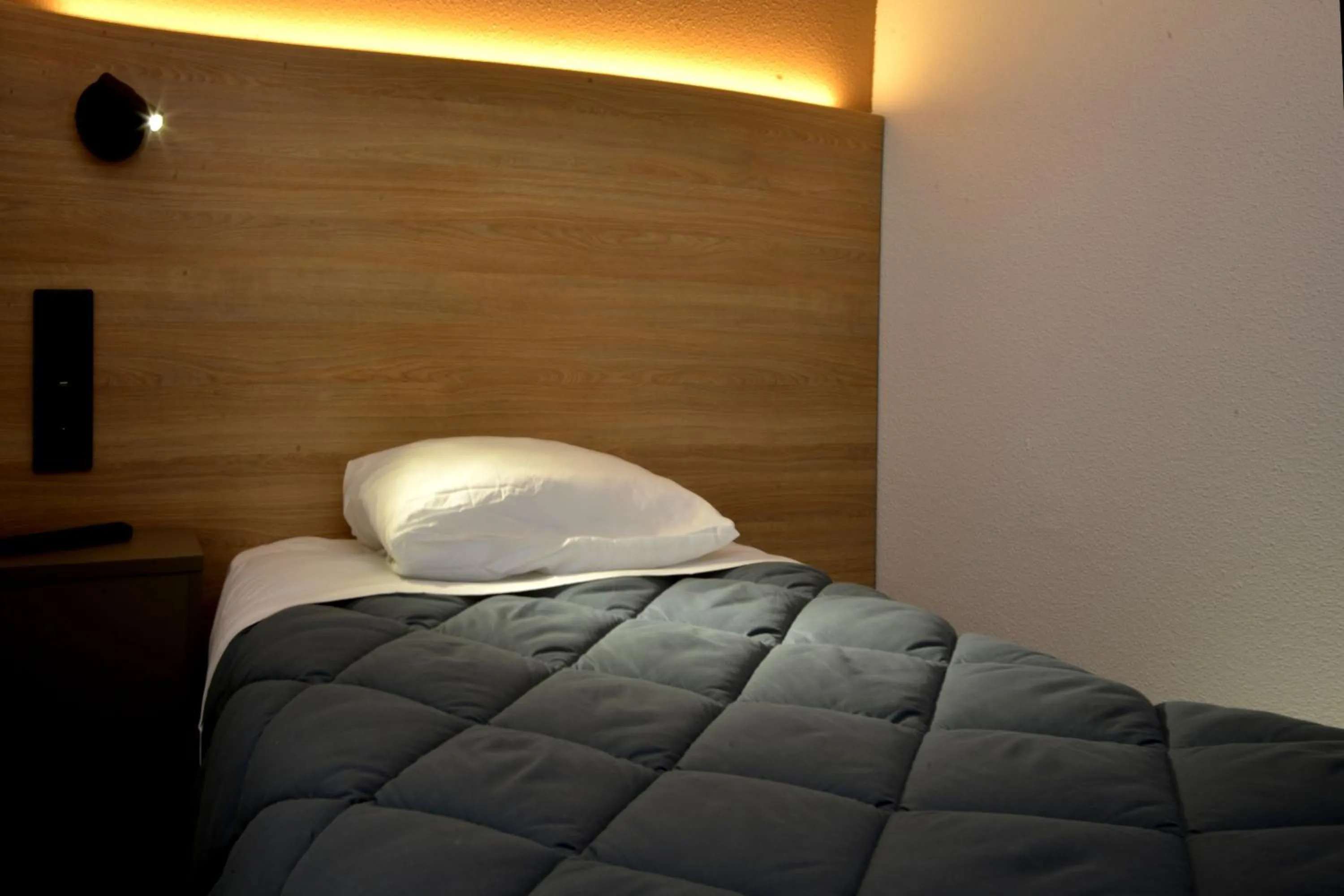 Bed in Premiere Classe Dunkerque Loon Plage