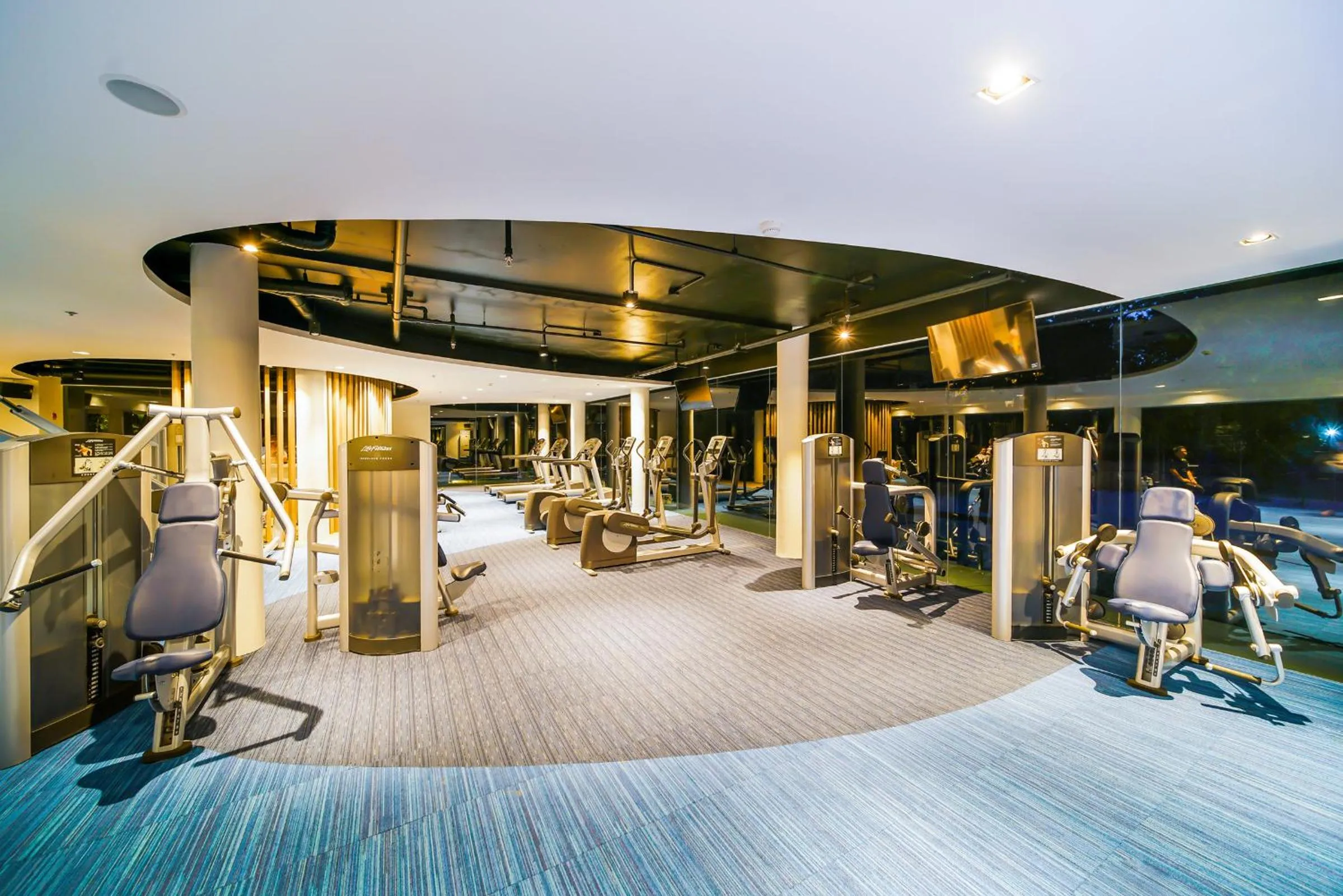 Fitness centre/facilities in Tambuli Seaside Resort and Spa
