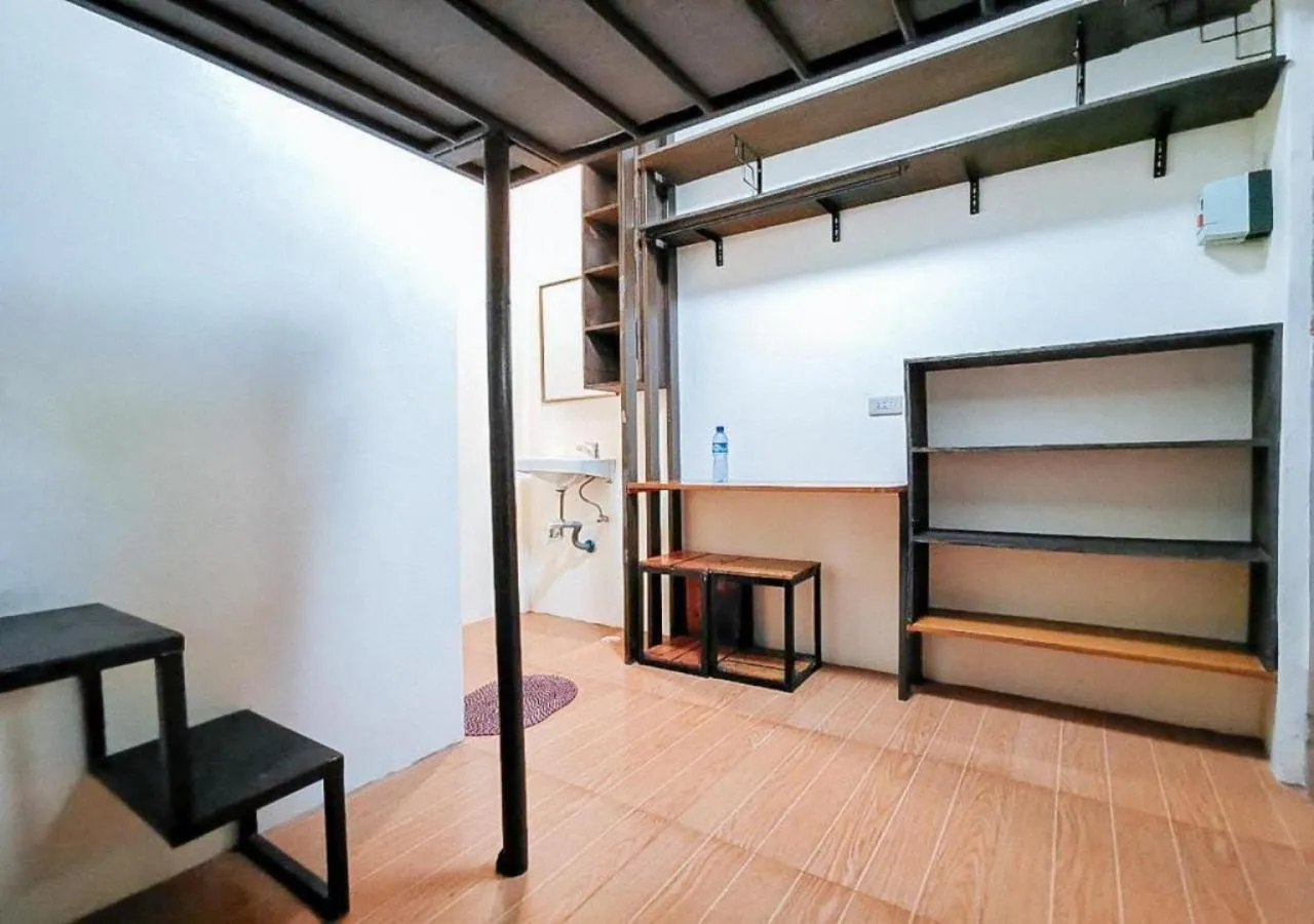 Bedroom in RedDoorz near KCC Mall Gensan