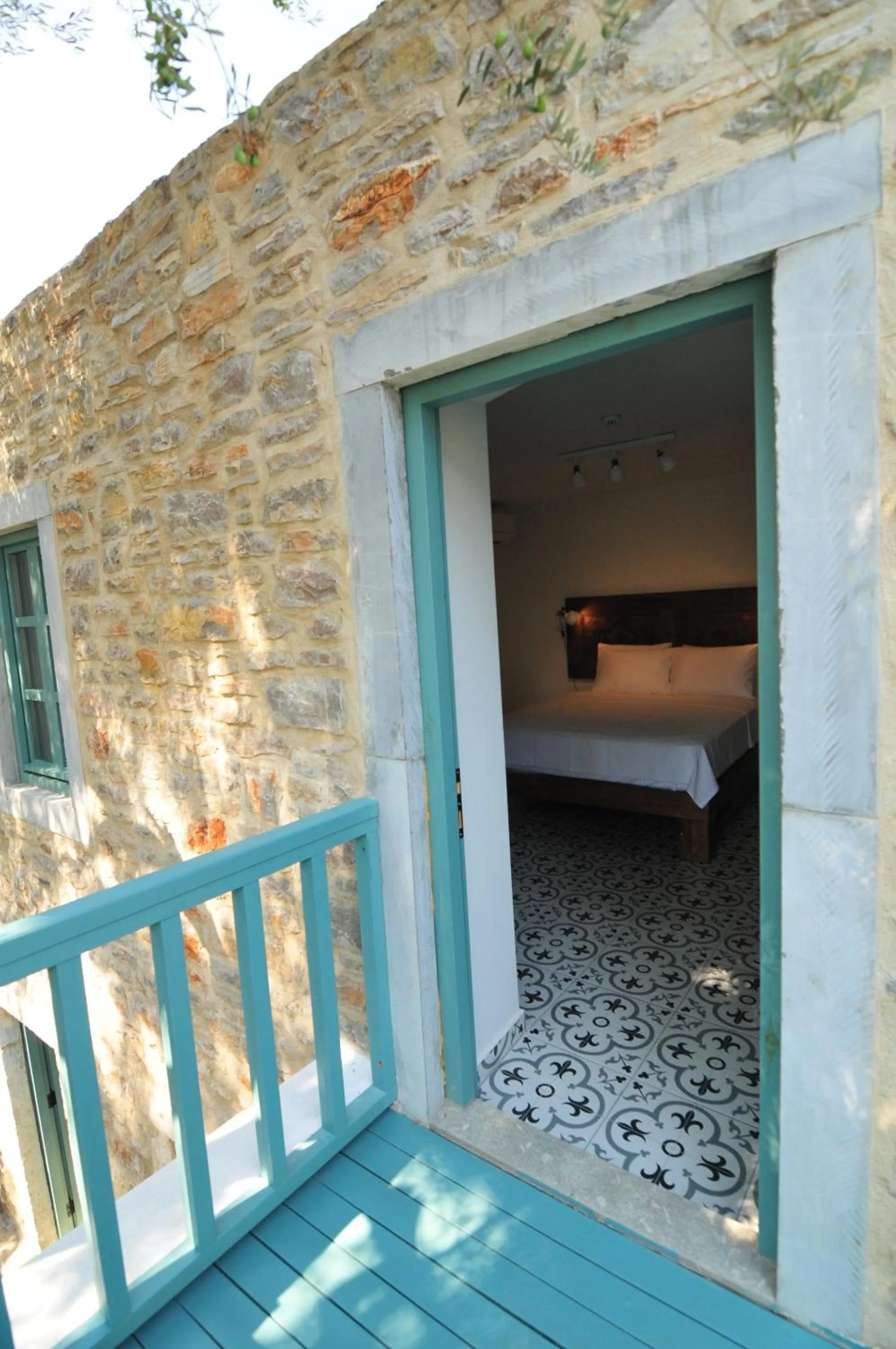 Bed in Oalis Boutique Hotel