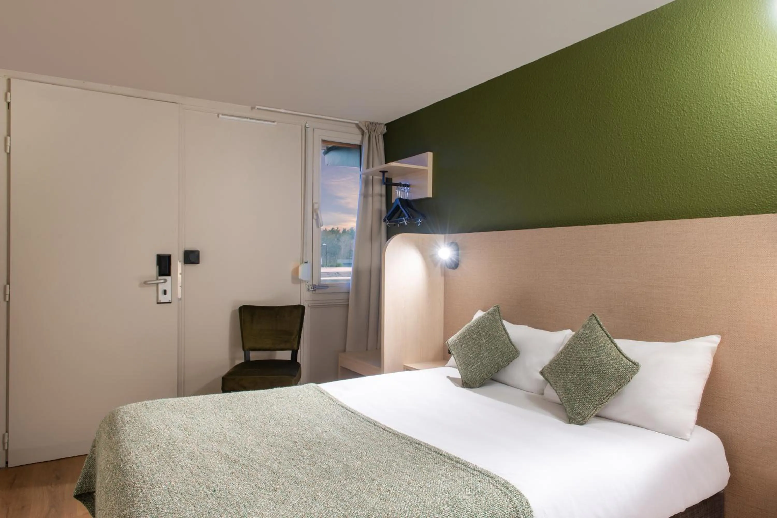 Bed in Hôtel Olivet, Orléans Sud - Nouvelle Ouverture