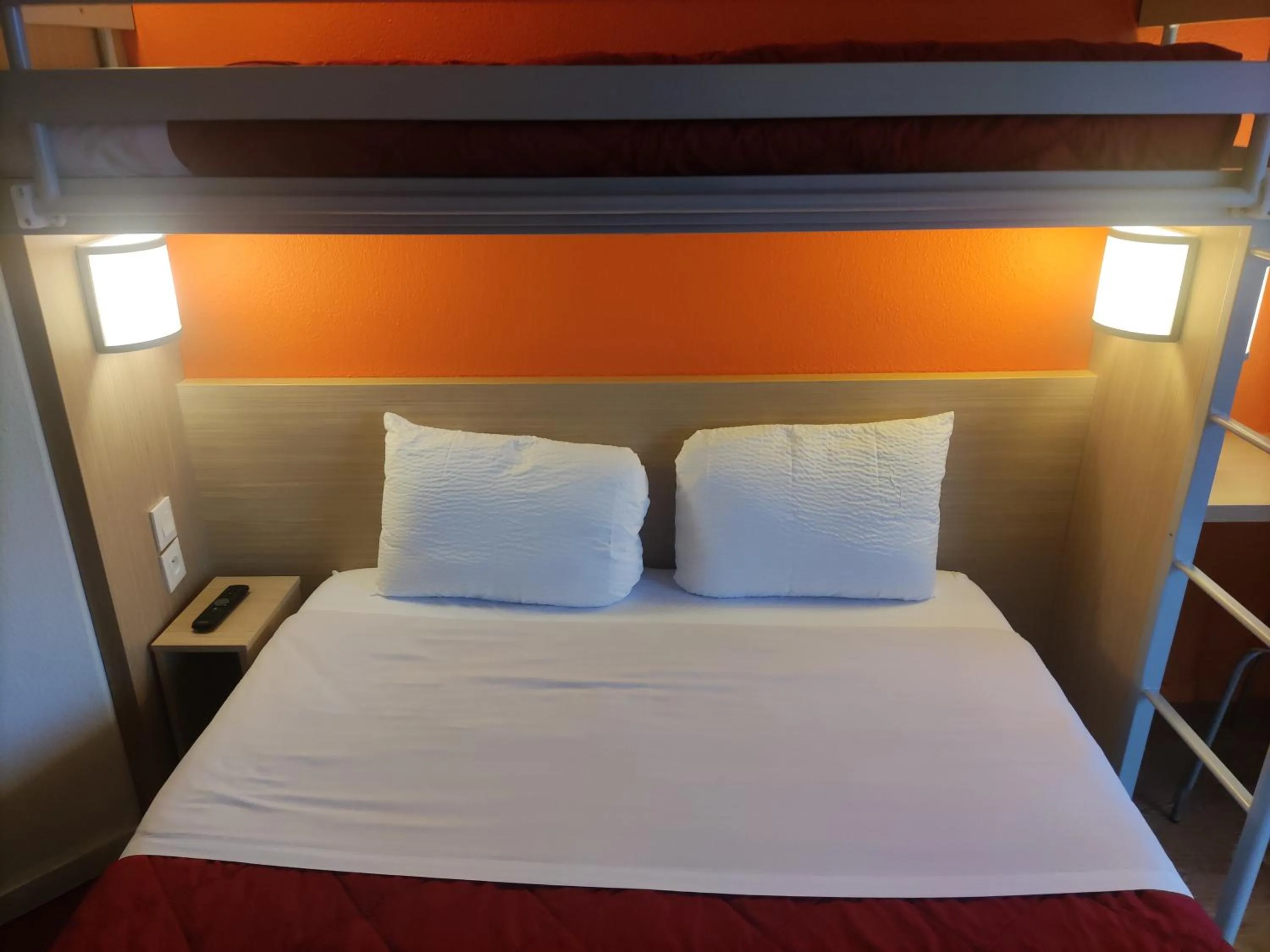 Property building, Bed in Premiere Classe Vannes