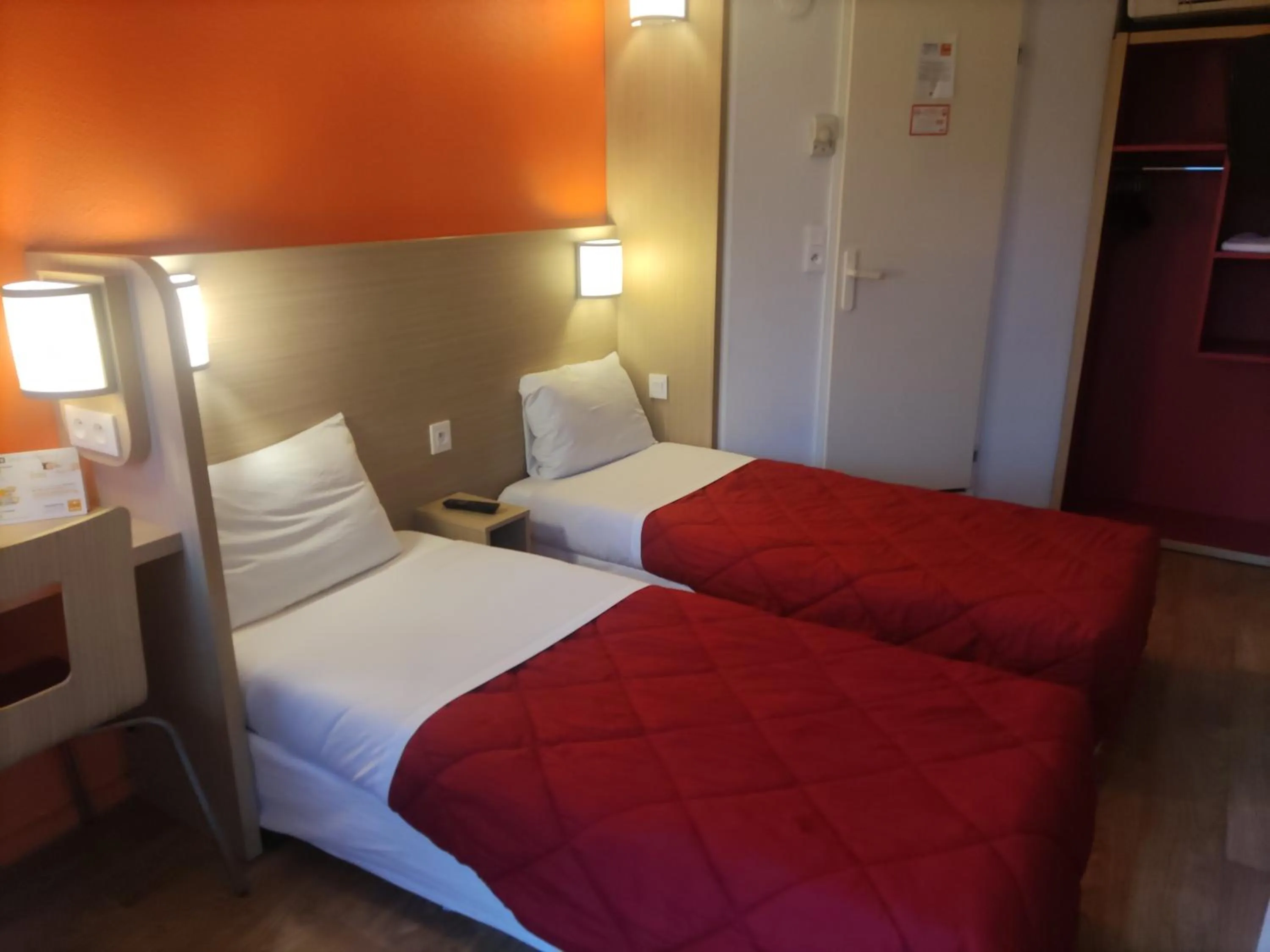 Property building, Bed in Premiere Classe Vannes