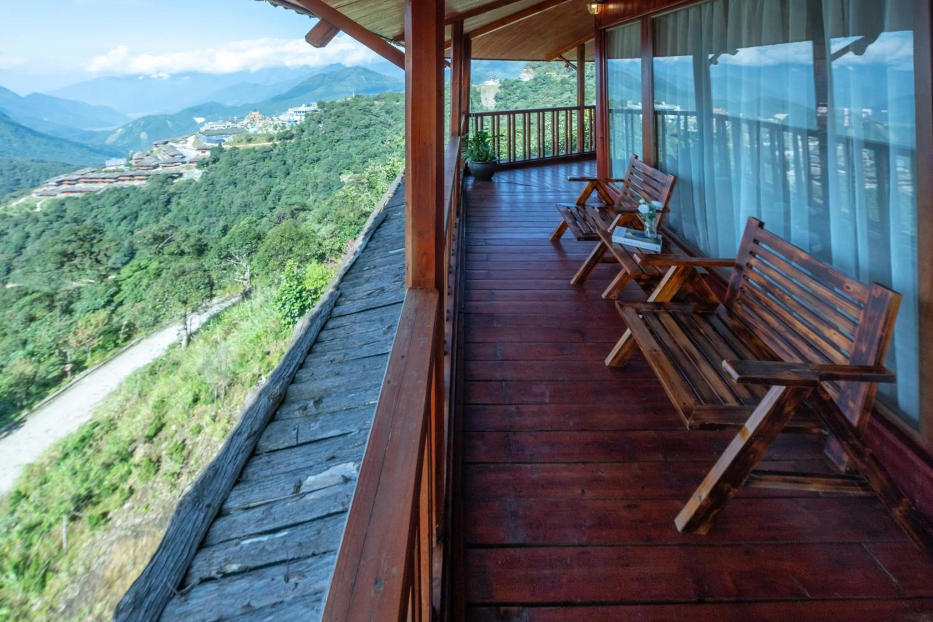 Heaven Gate O Quy Ho Hotel Sapa