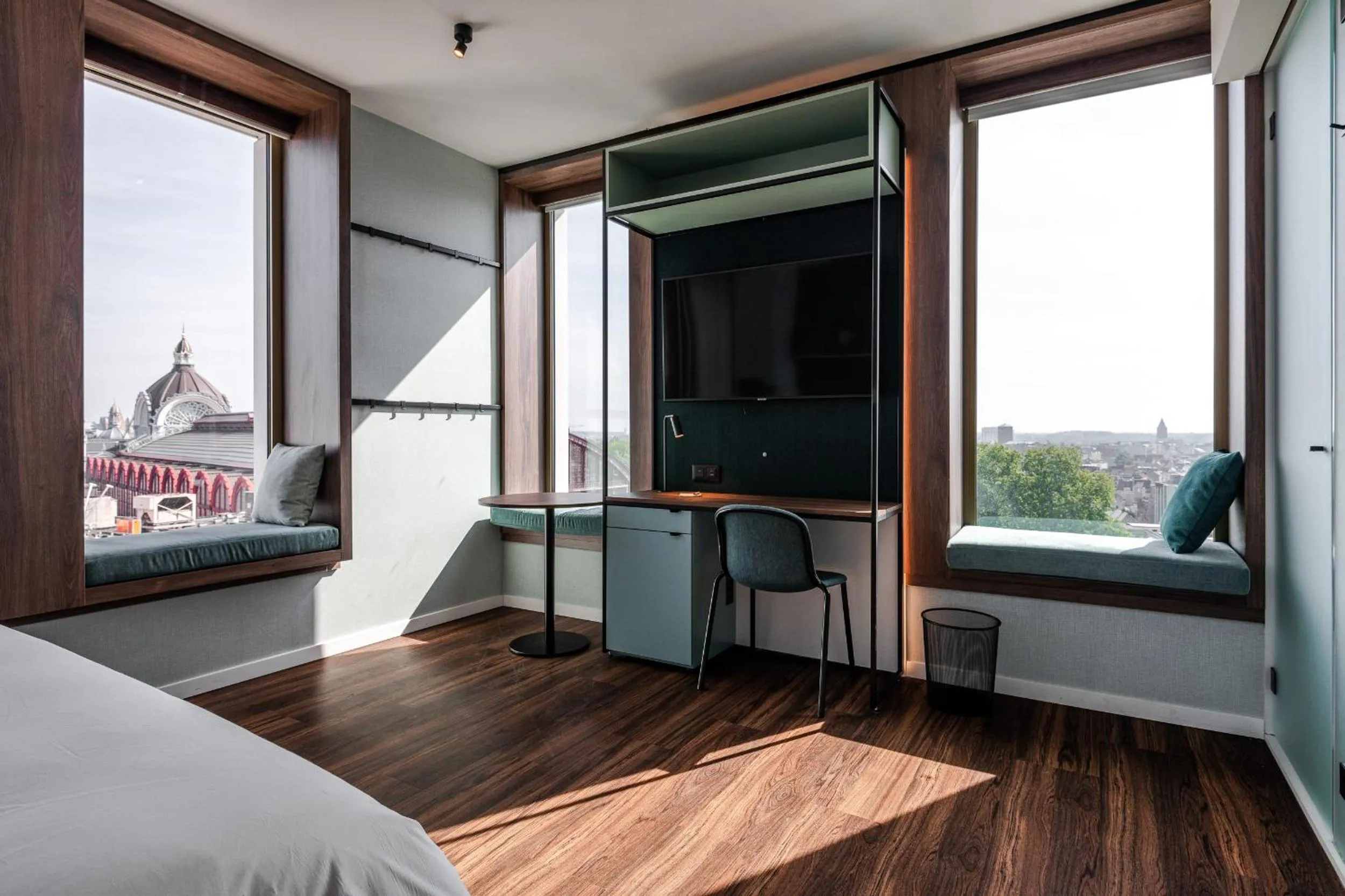 Photo of the whole room, Bed in A-STAY Antwerp