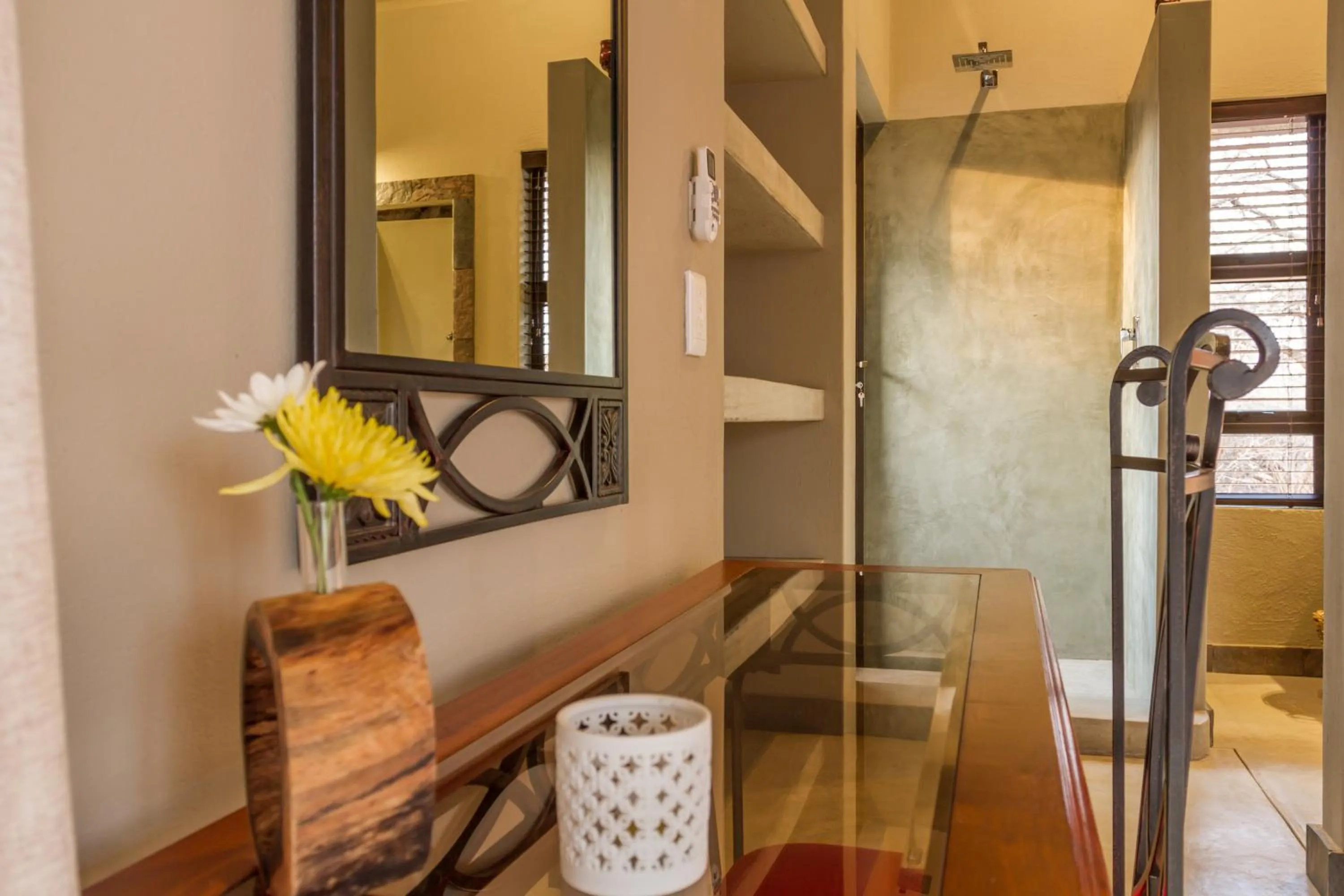 Shower in Ukuthula Bush Lodge