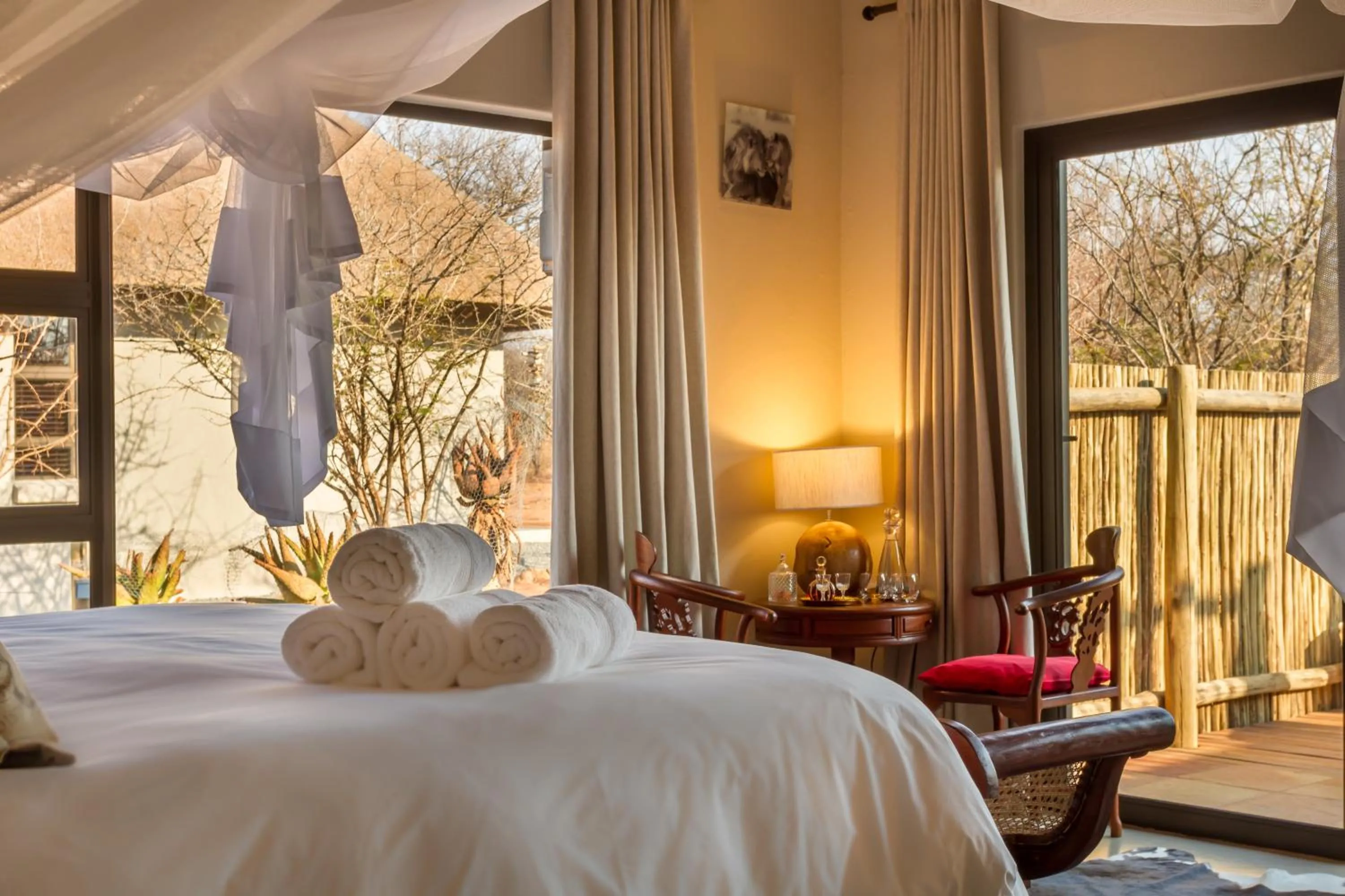 View (from property/room), Bed in Ukuthula Bush Lodge