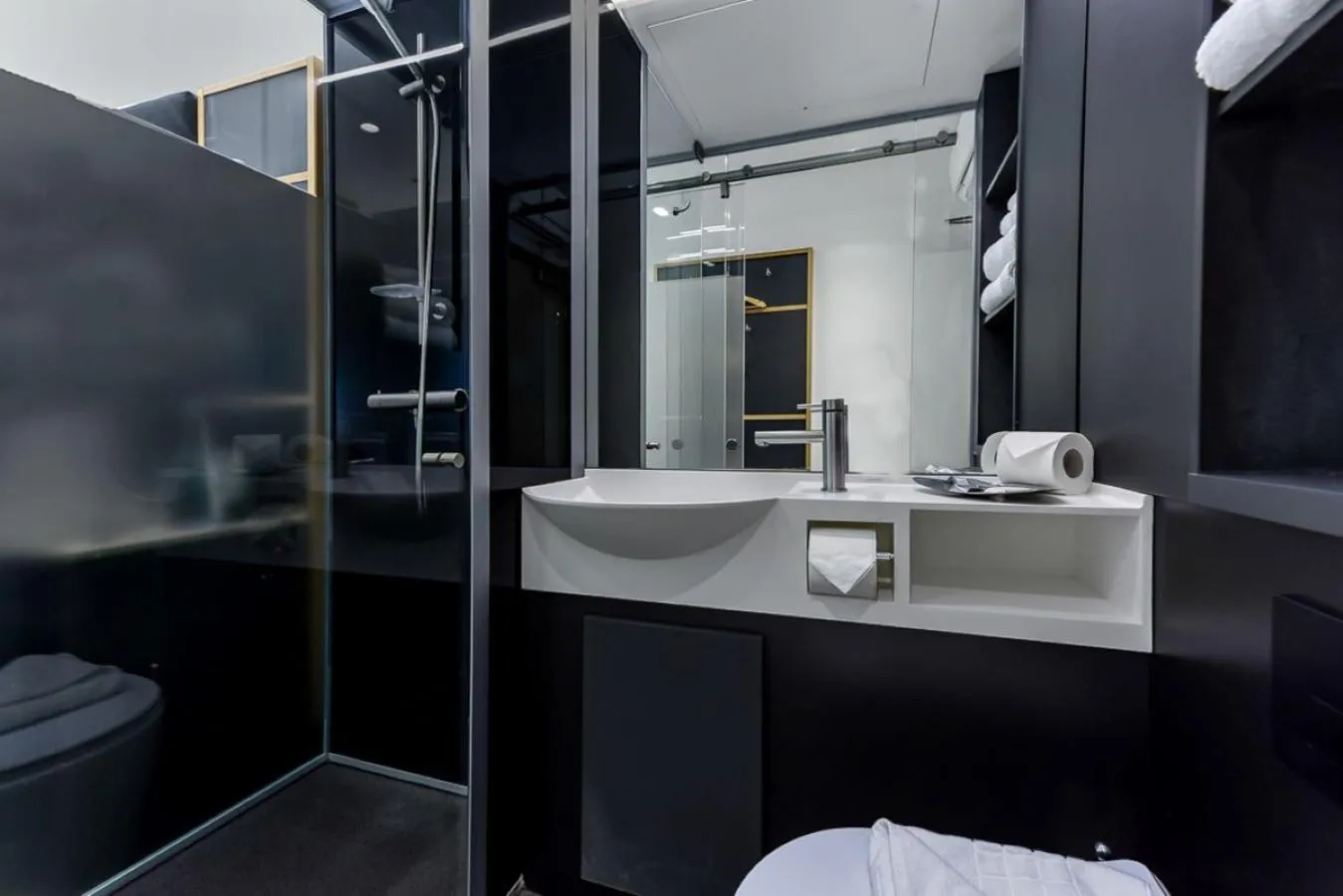 Bathroom in The Z Hotel Holborn