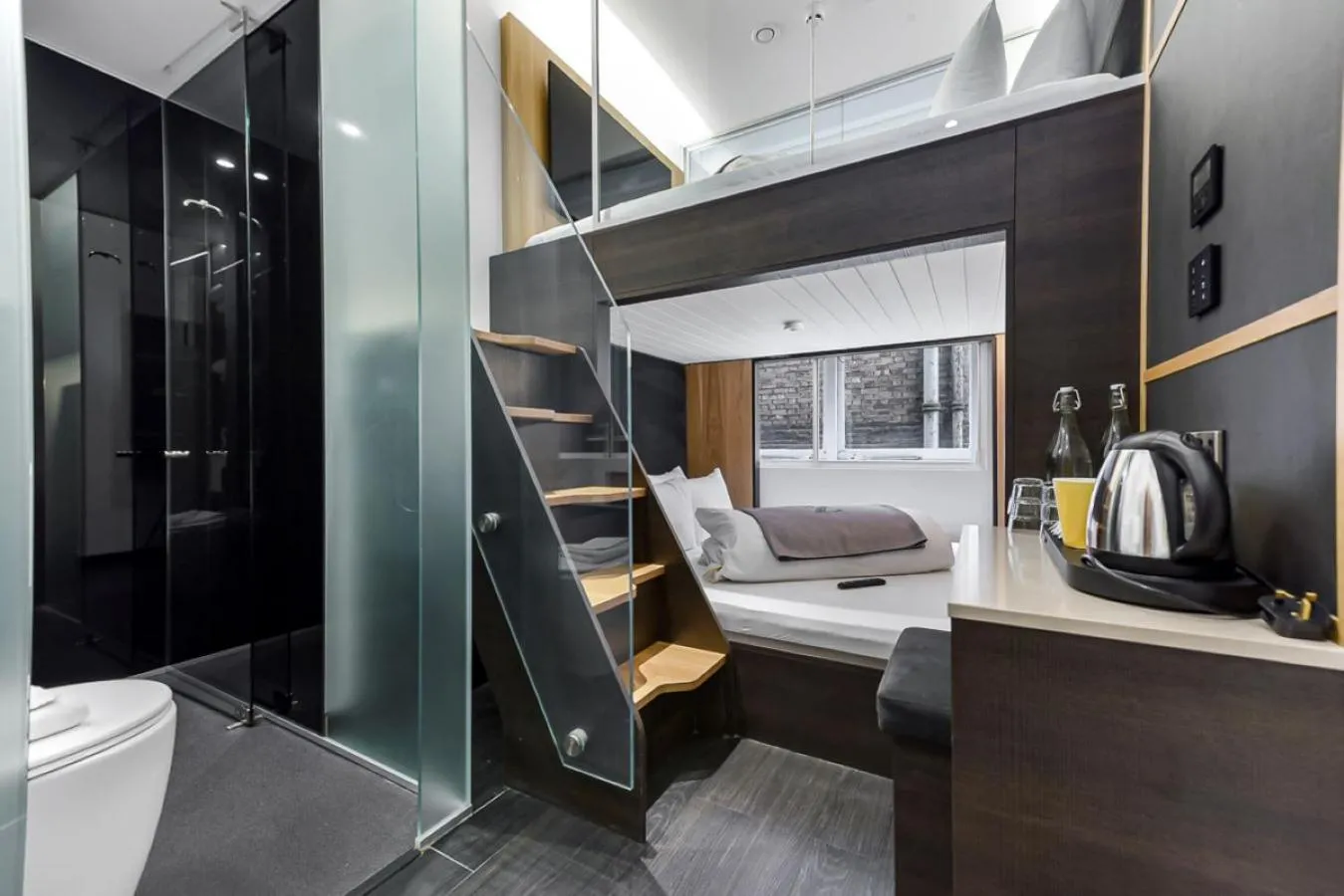 Bedroom, Bed in The Z Hotel Holborn