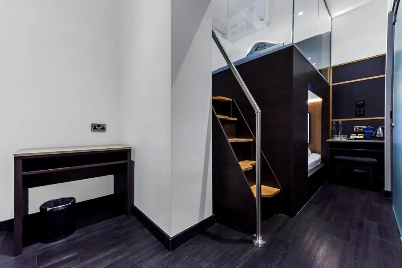 bunk bed in The Z Hotel Holborn