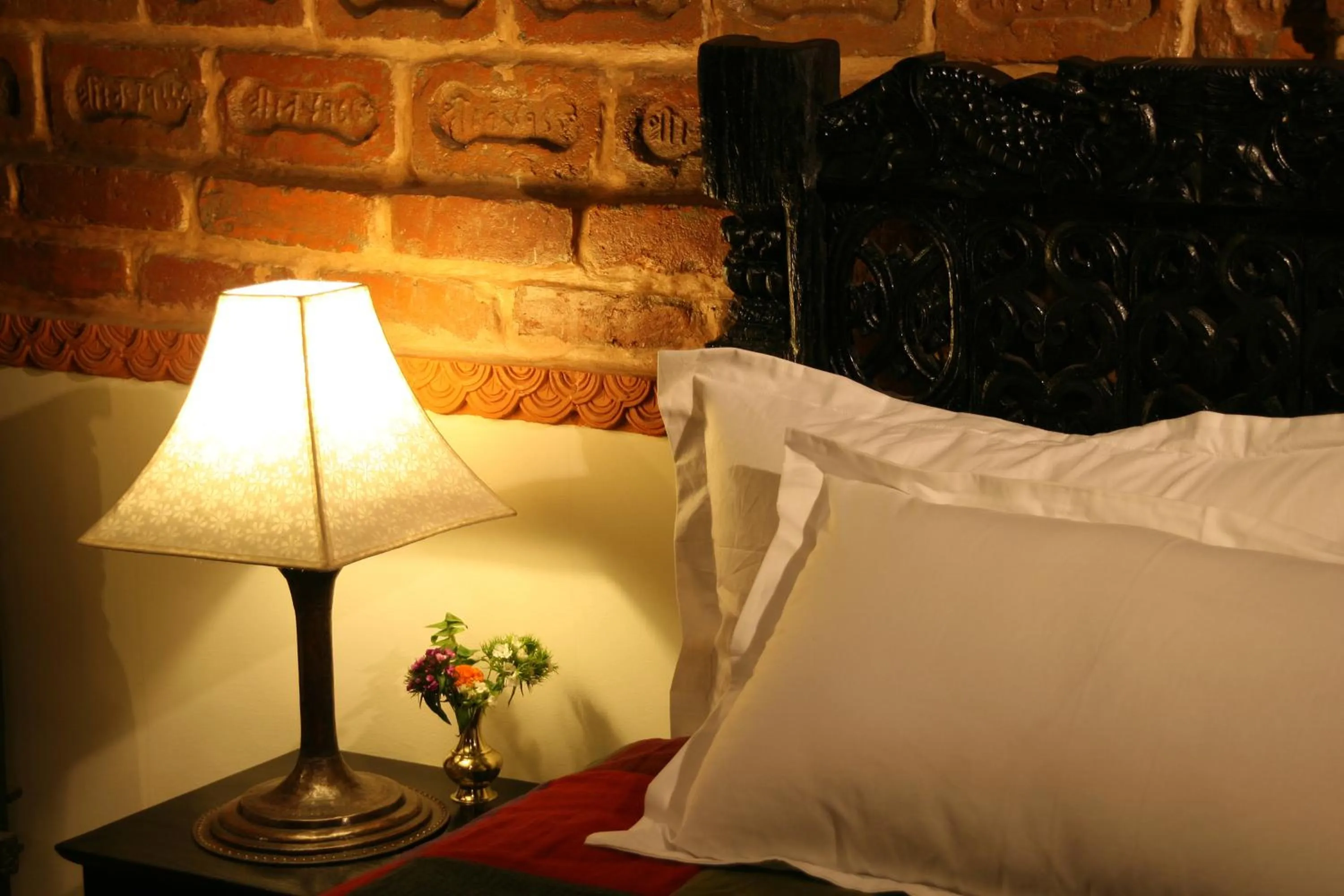 Decorative detail, Bed in Hotel Heritage