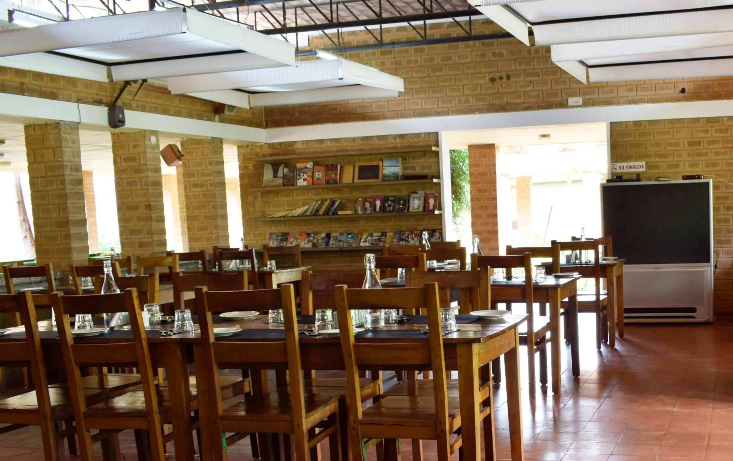 Restaurant/places to eat in Our Native Village