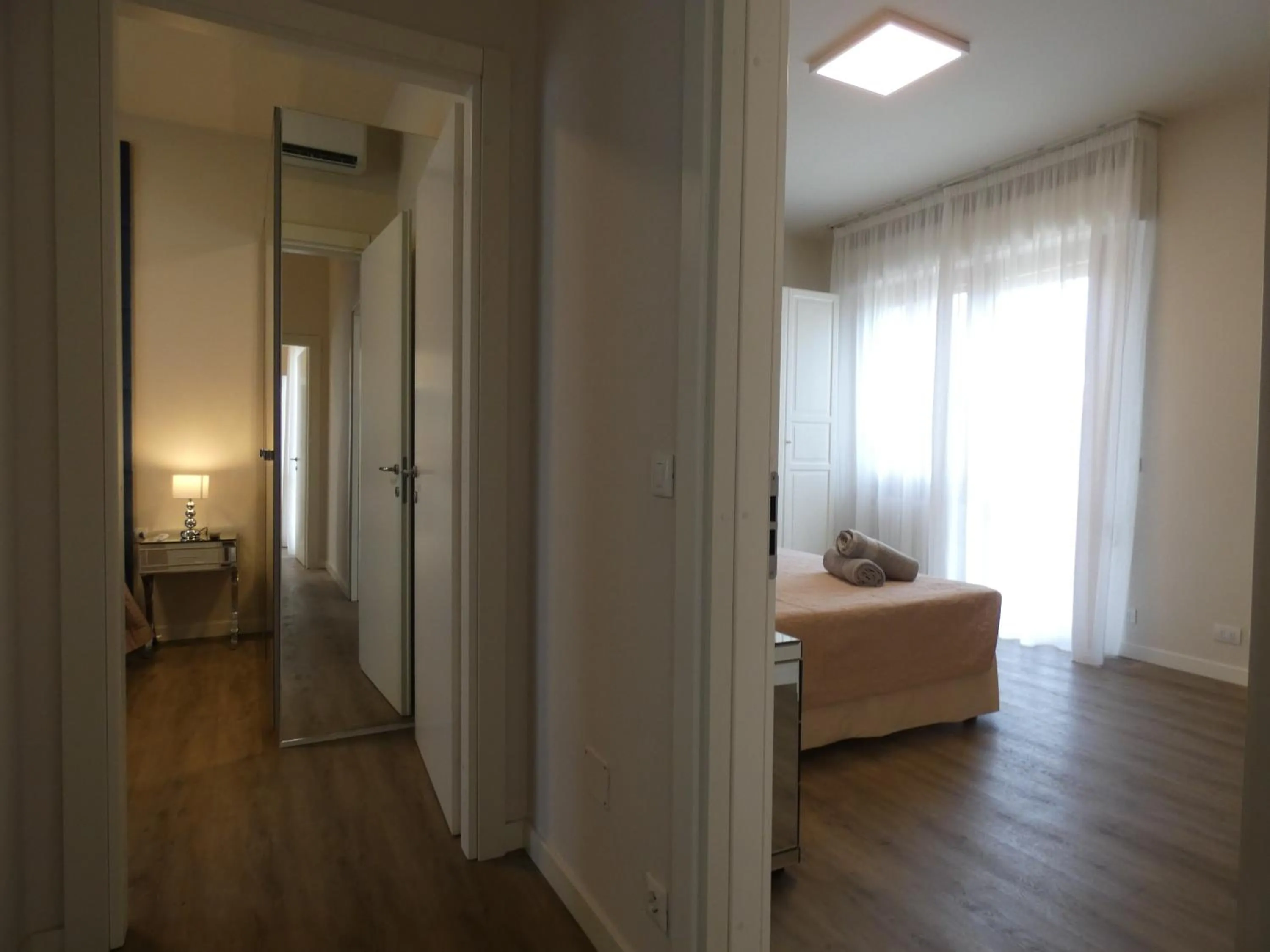 Bed in Villa Allende in Forte dei Marmi
