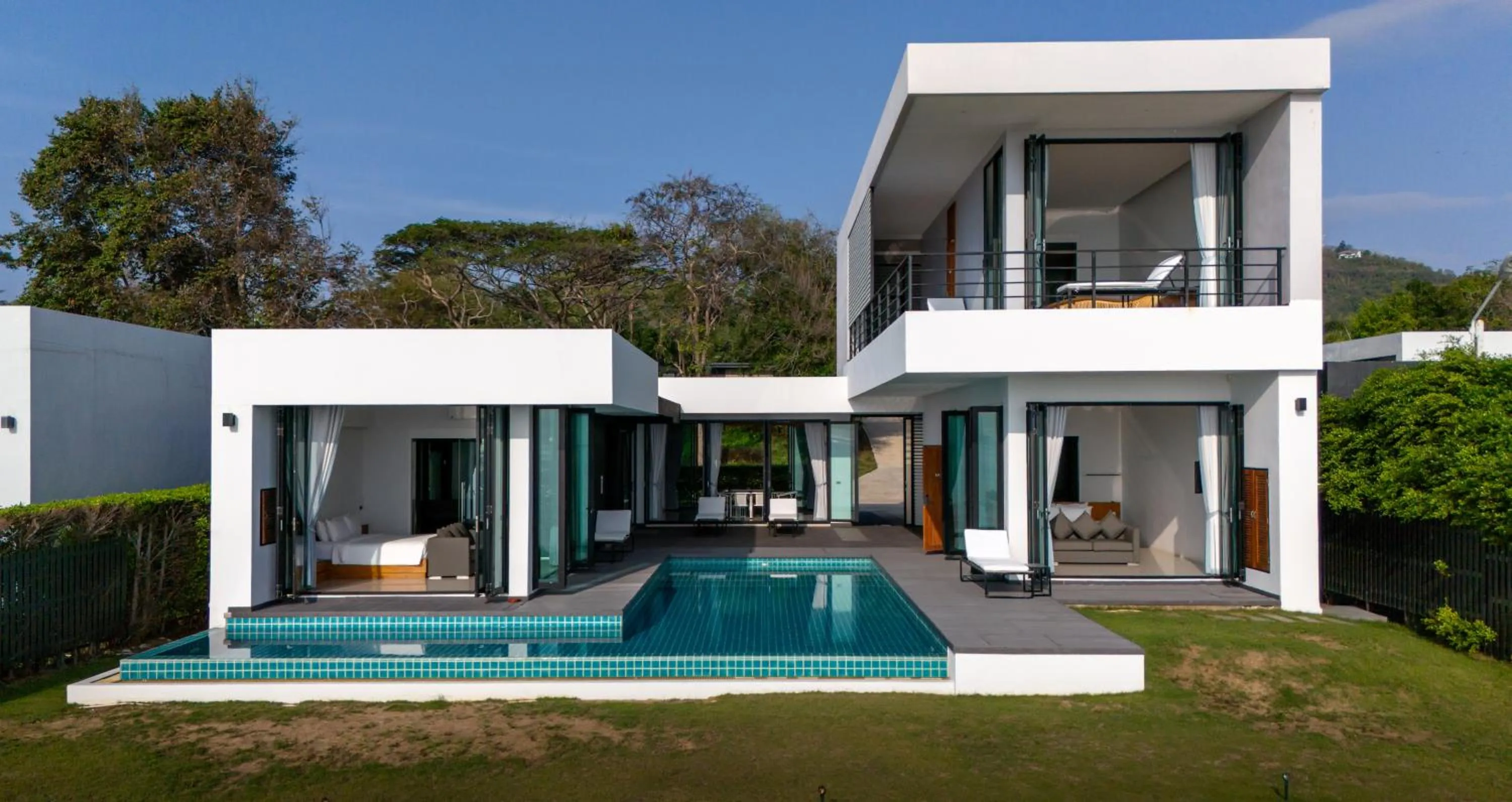 Property building in Sunshine Paradise Resort