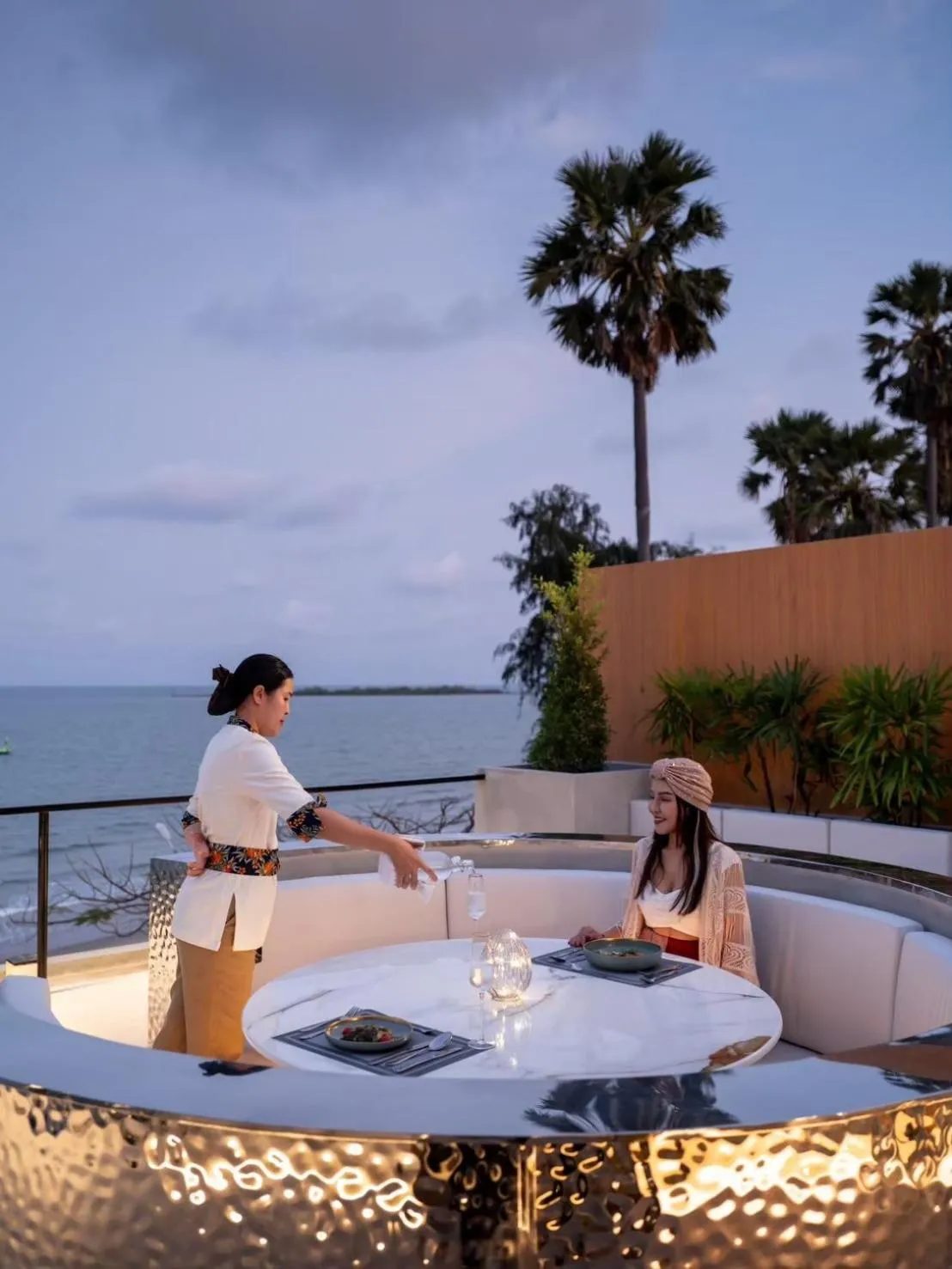 Sunshine Paradise Resort