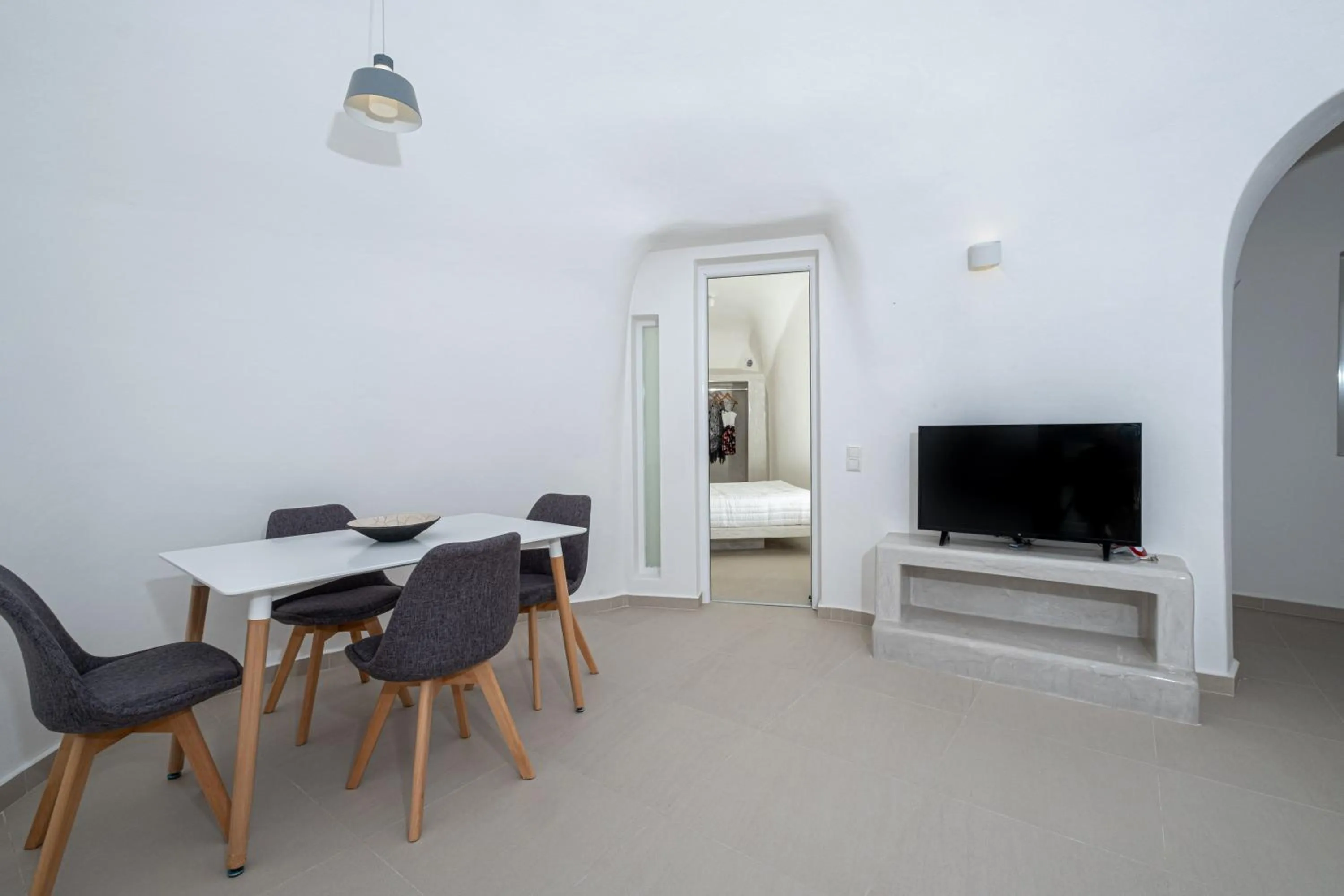 Dining area in Santoterra Antigua Suites