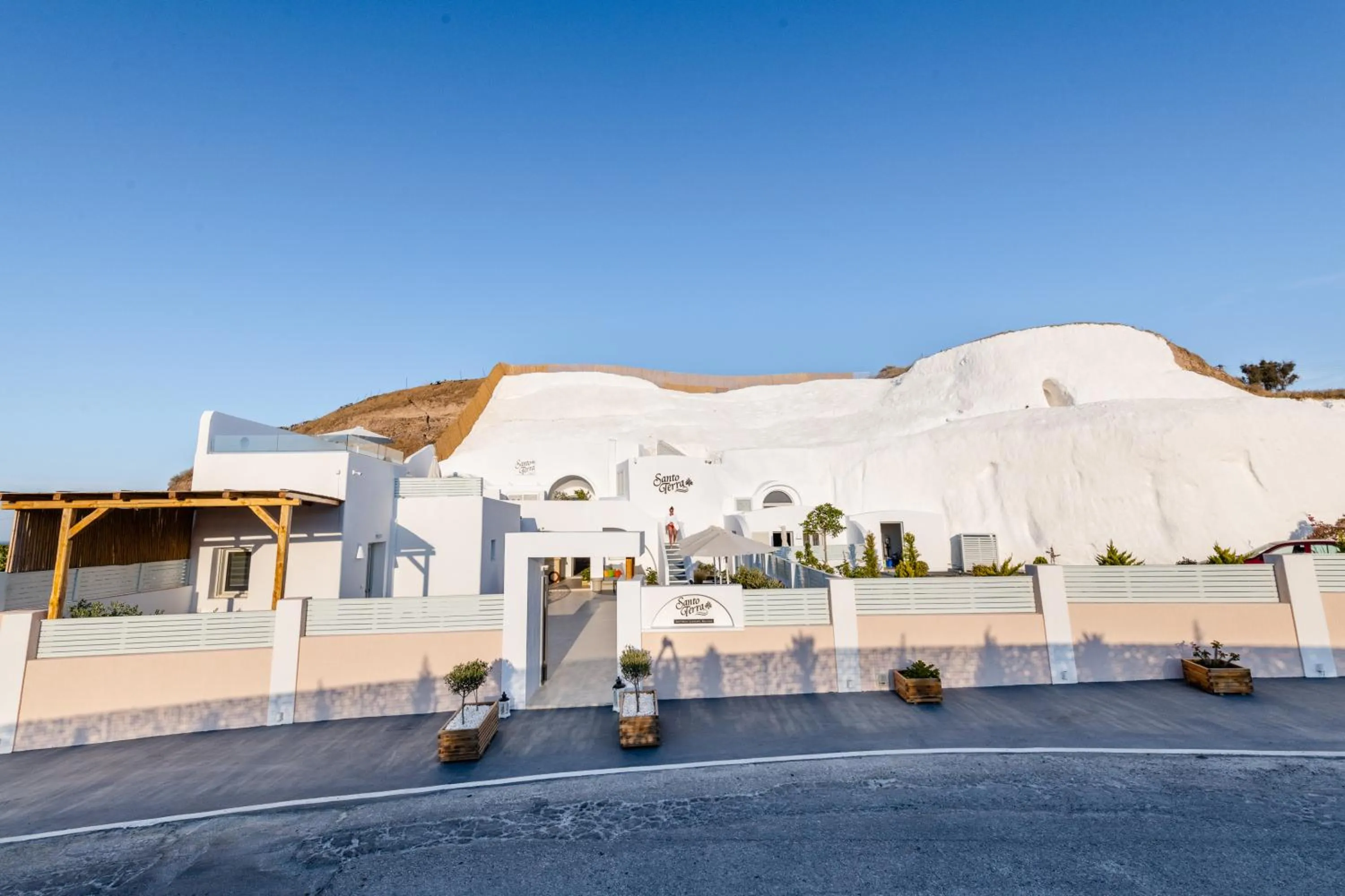 Property building in Santoterra Antigua Suites