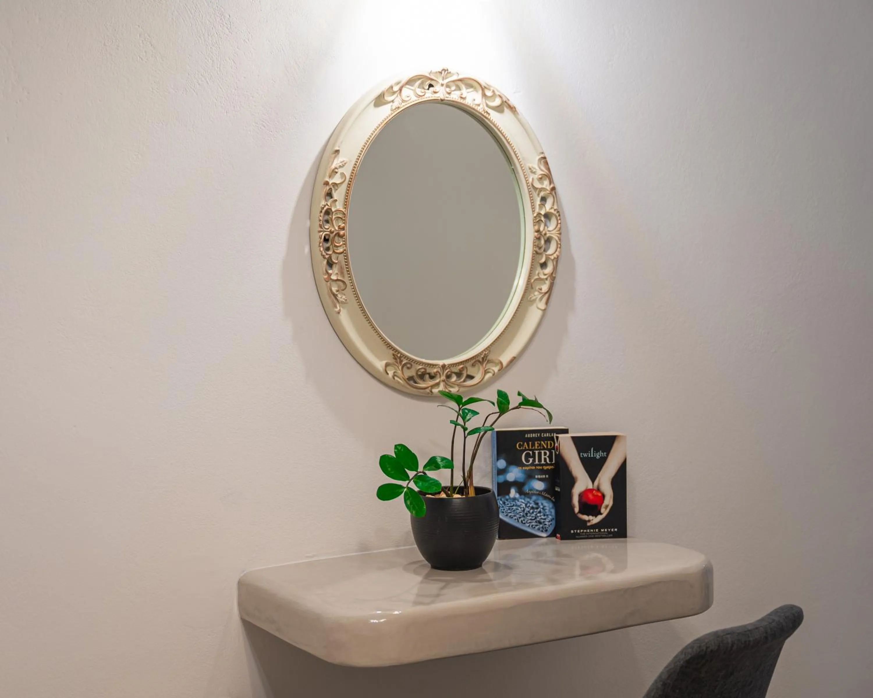 Santoterra Antigua Suites