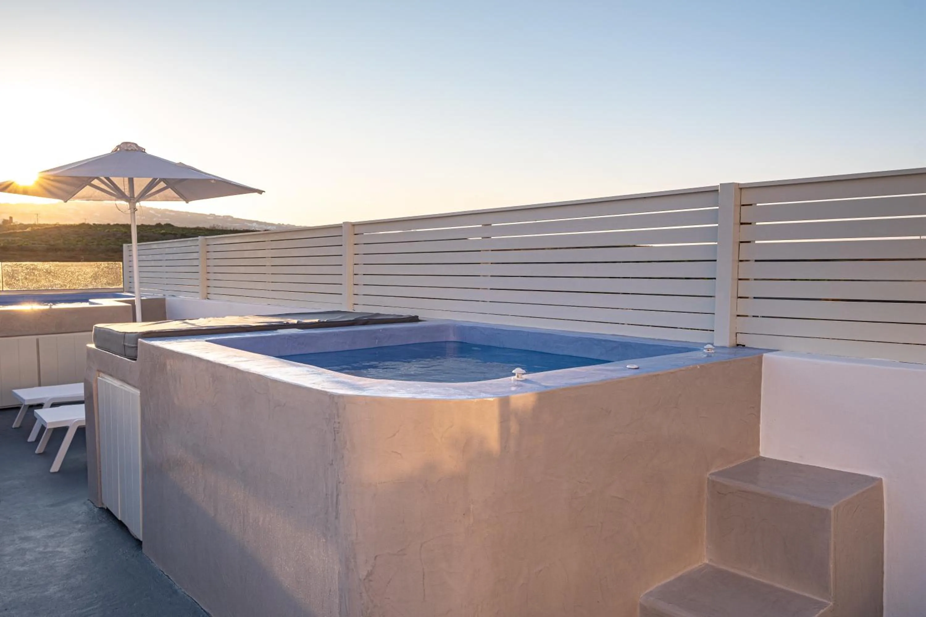 Hot Tub in Santoterra Antigua Suites