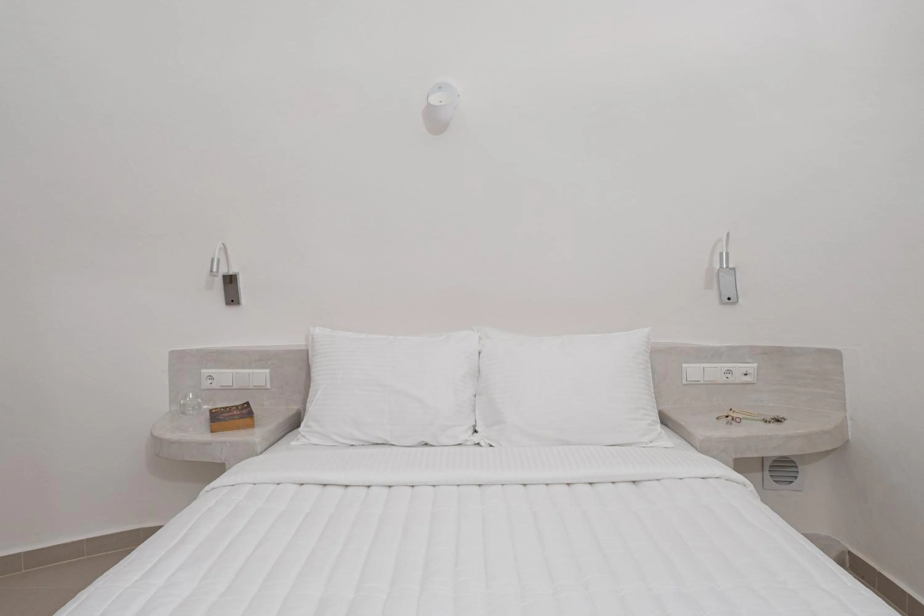 Bedroom, Bed in Santoterra Antigua Suites