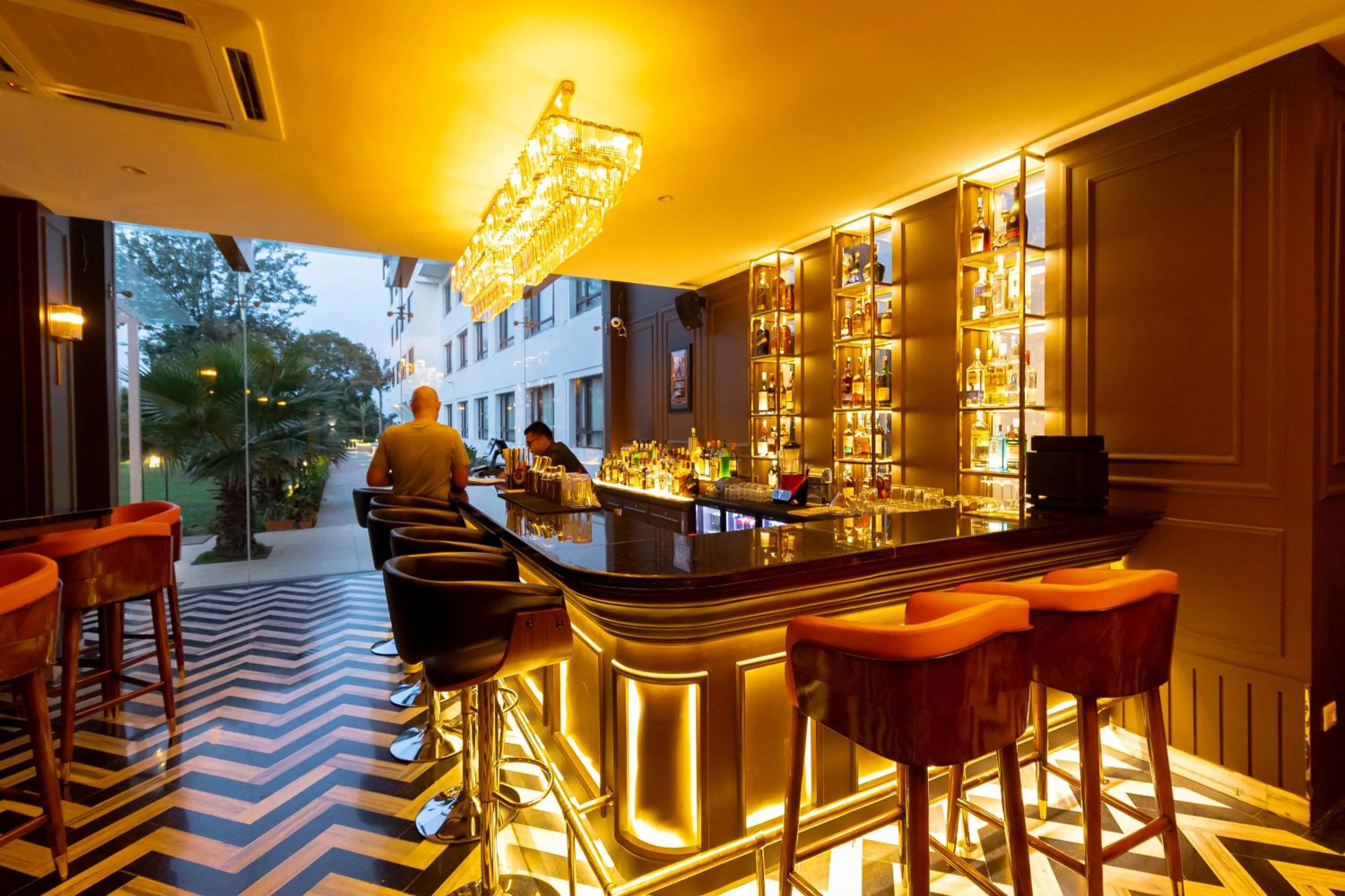 Lounge or bar in Hotel Himalaya