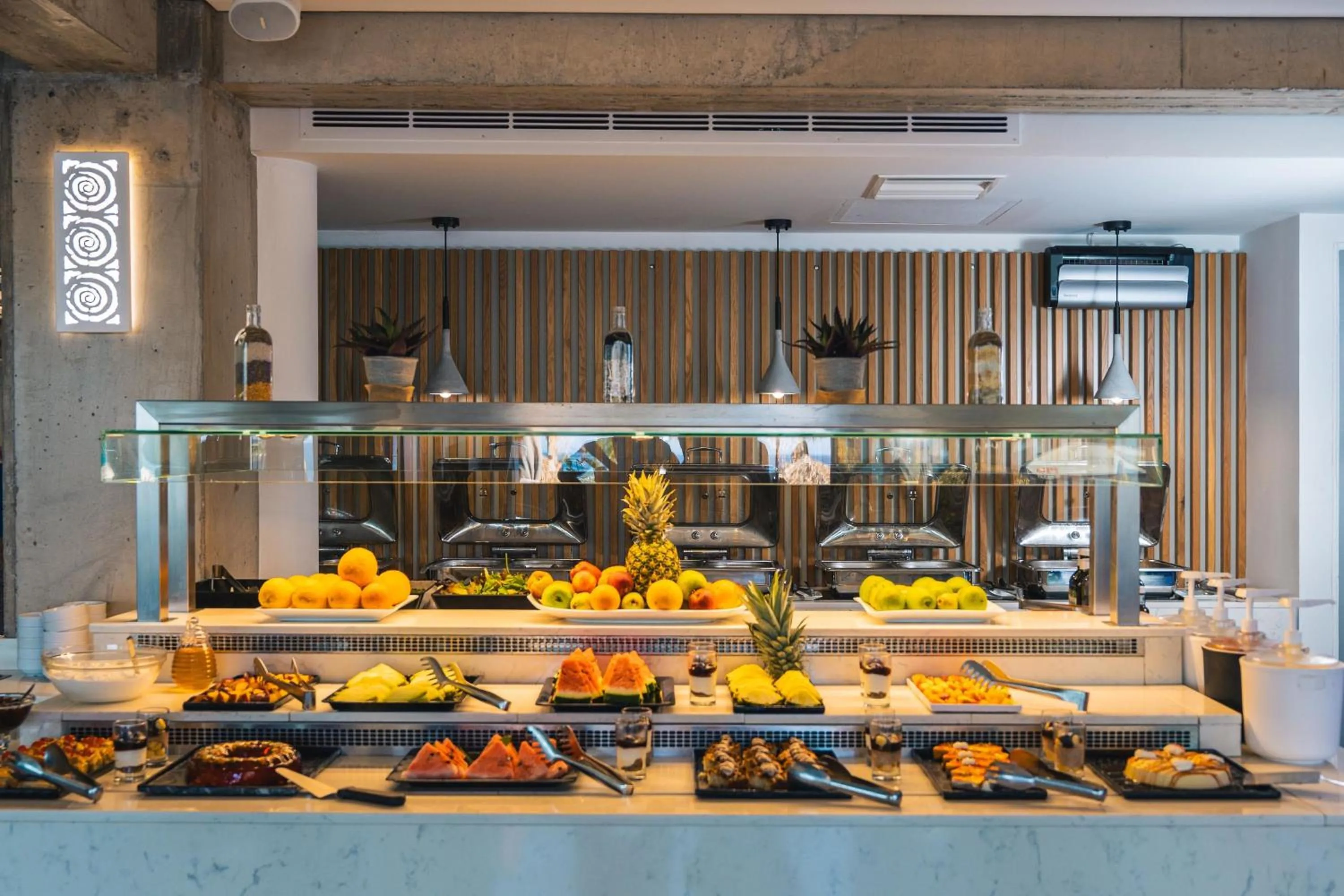 Food in Glaros Royal Beach Hotel