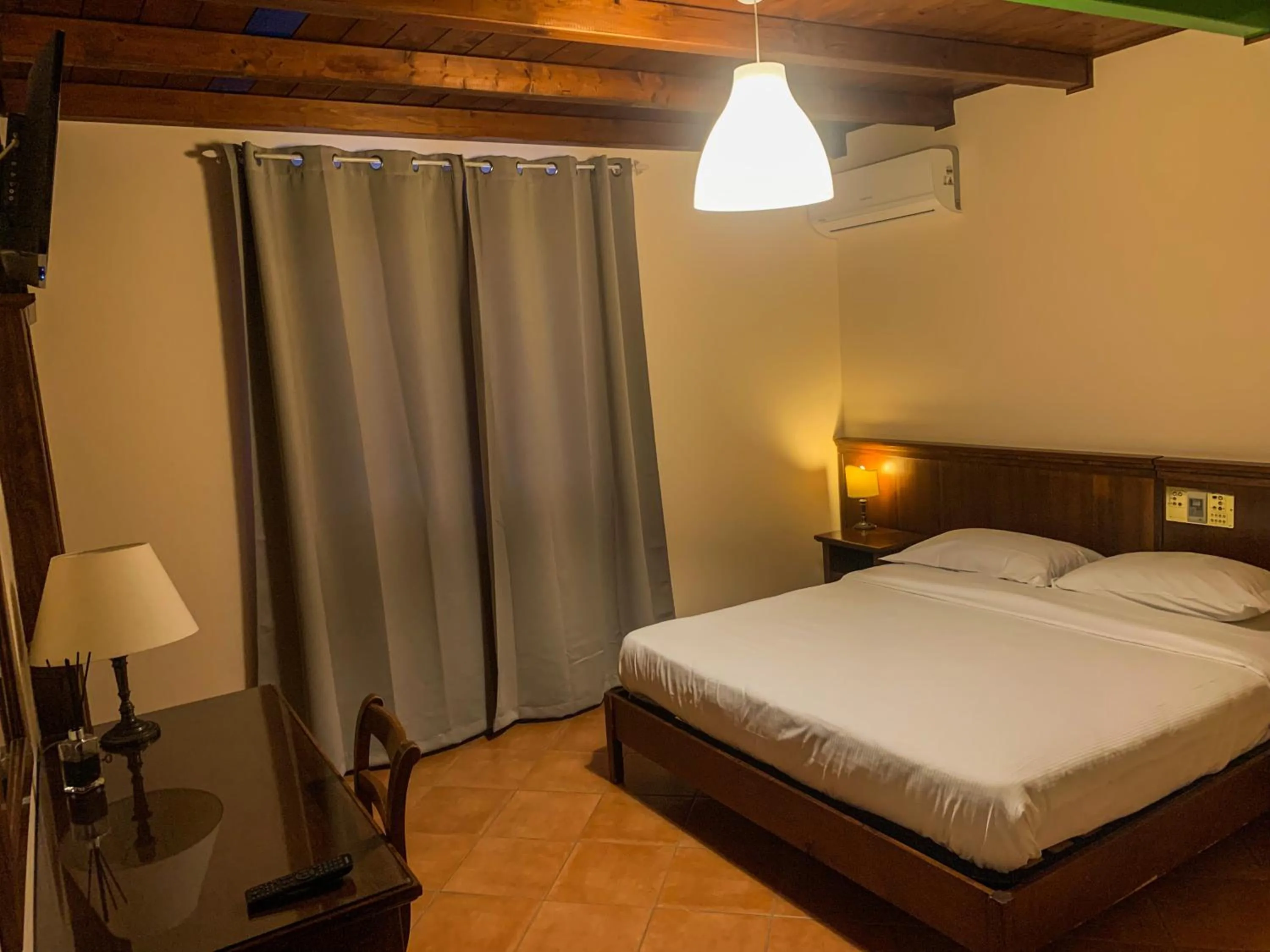 Bedroom, Bed in Hotel La Locanda Della Franciacorta