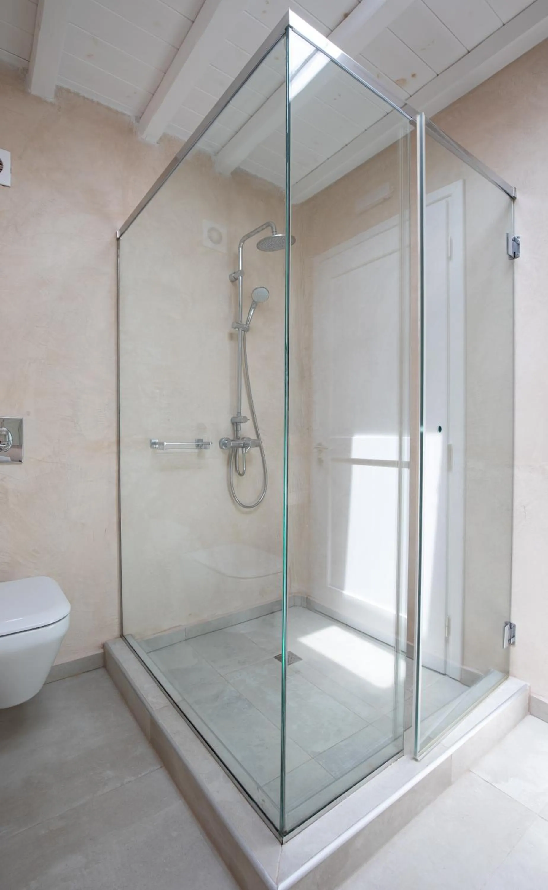 Shower in Ikies of Mykonos