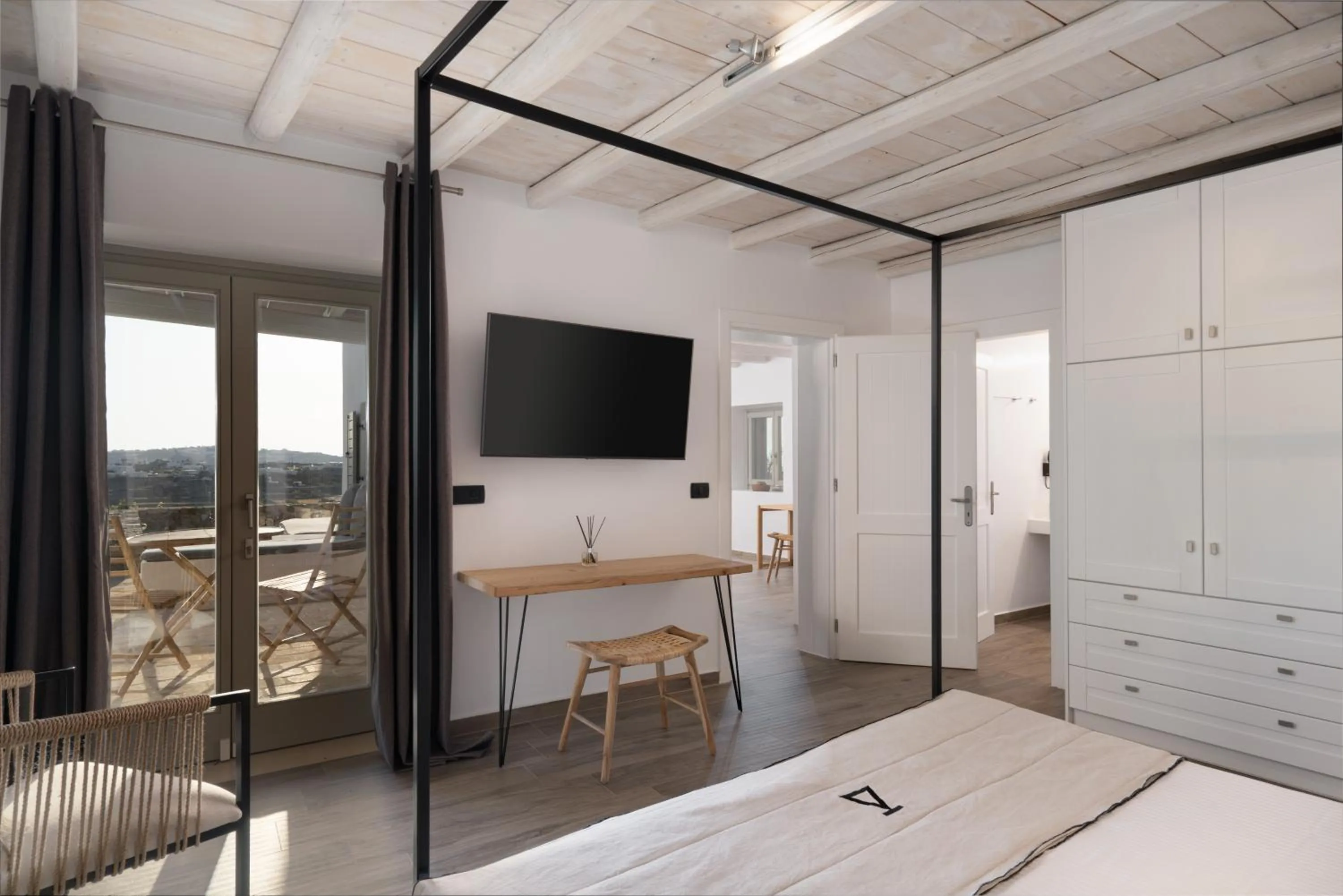 Bathroom, Bed in Ikies of Mykonos